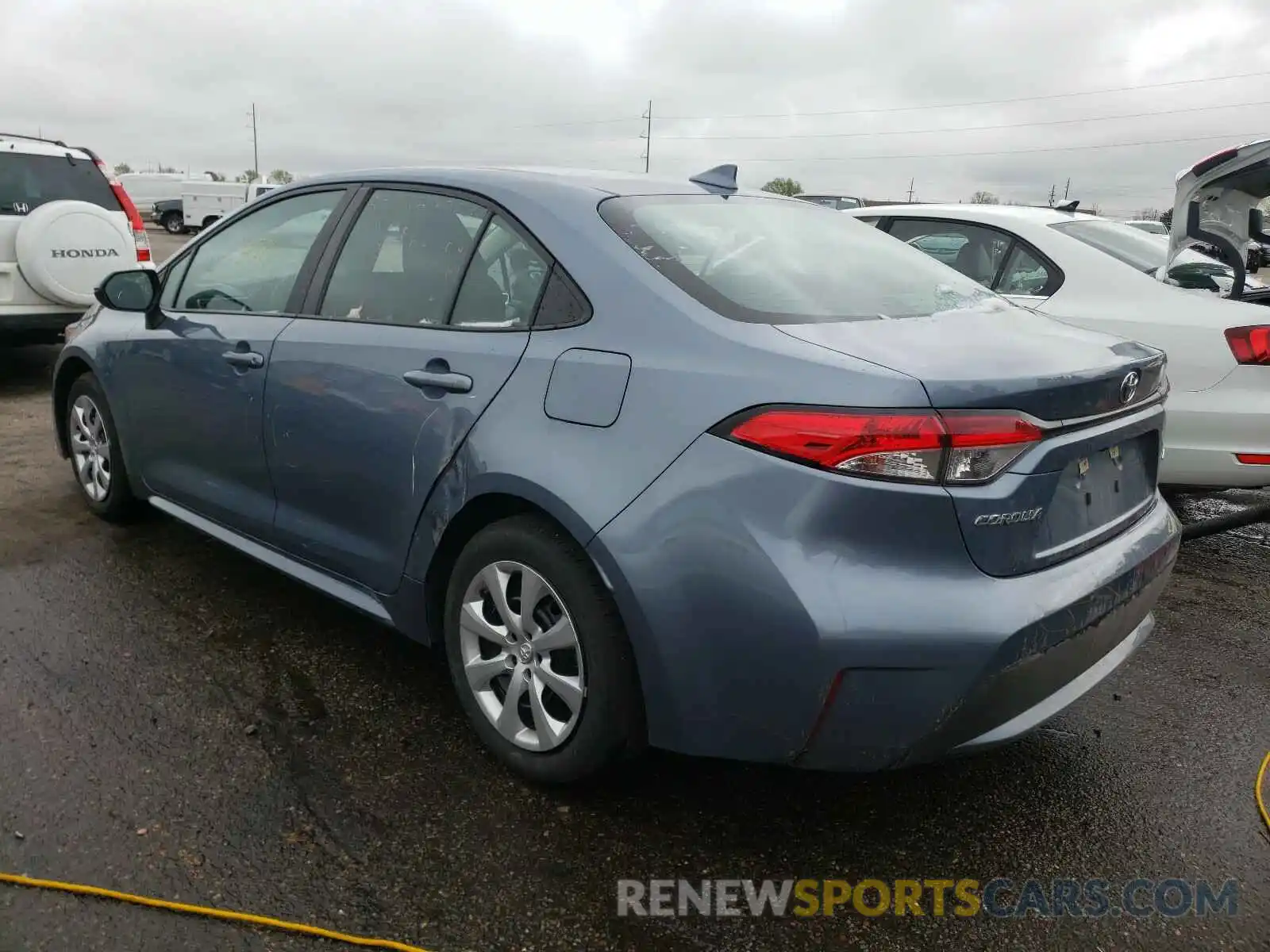 3 Photograph of a damaged car 5YFEPRAE7LP098809 TOYOTA COROLLA 2020