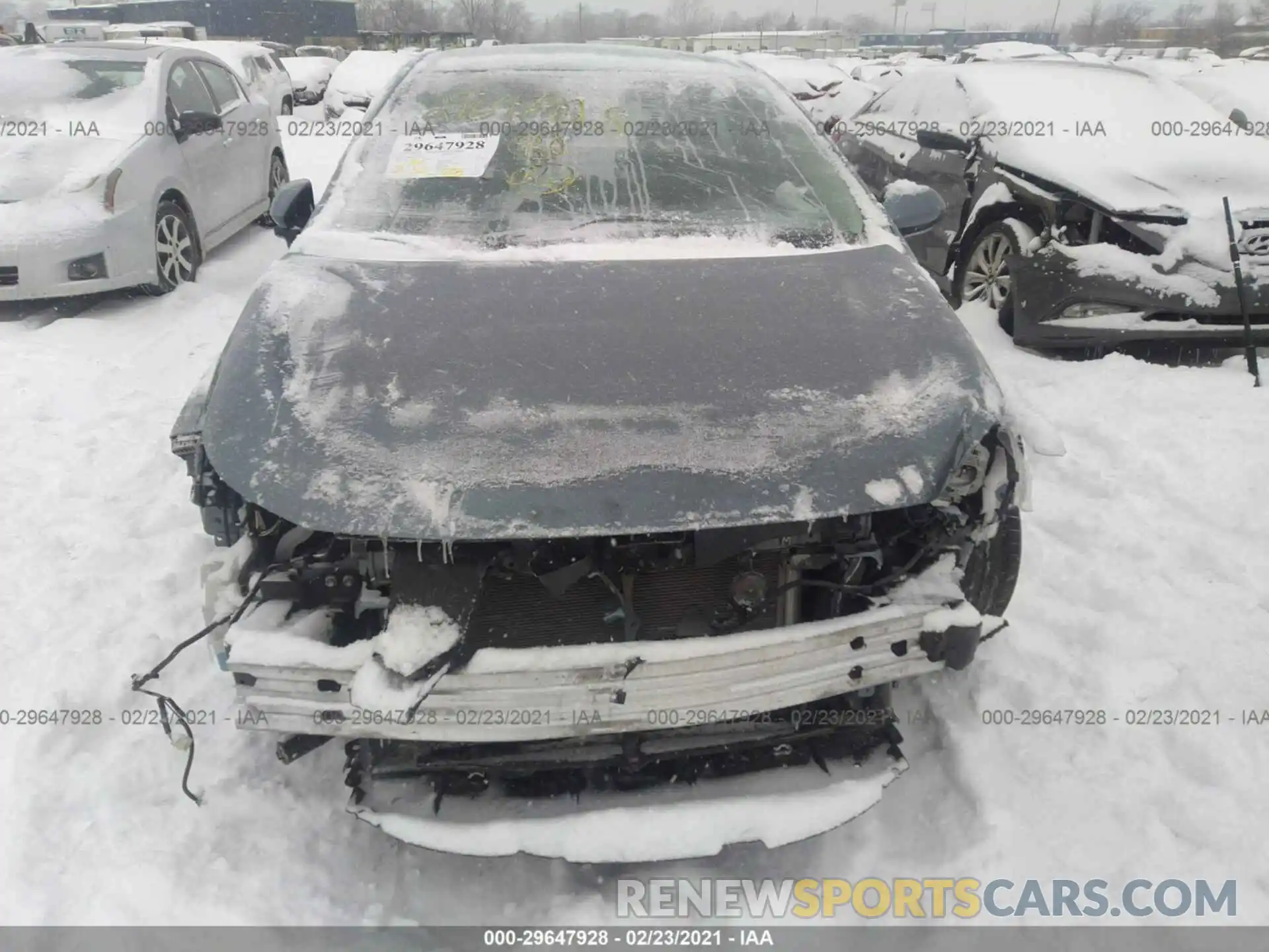 6 Photograph of a damaged car 5YFEPRAE7LP100512 TOYOTA COROLLA 2020