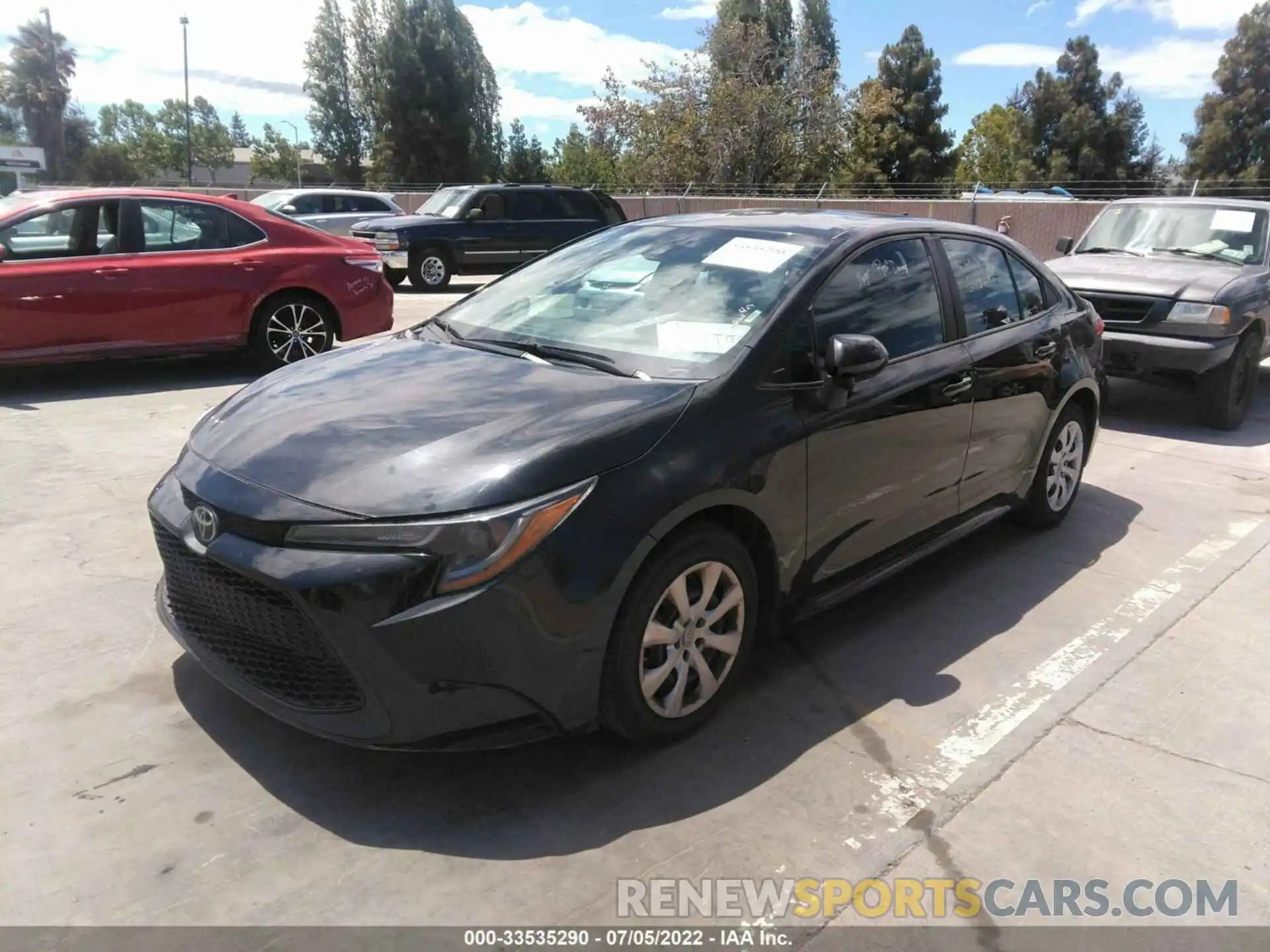 2 Photograph of a damaged car 5YFEPRAE7LP101188 TOYOTA COROLLA 2020