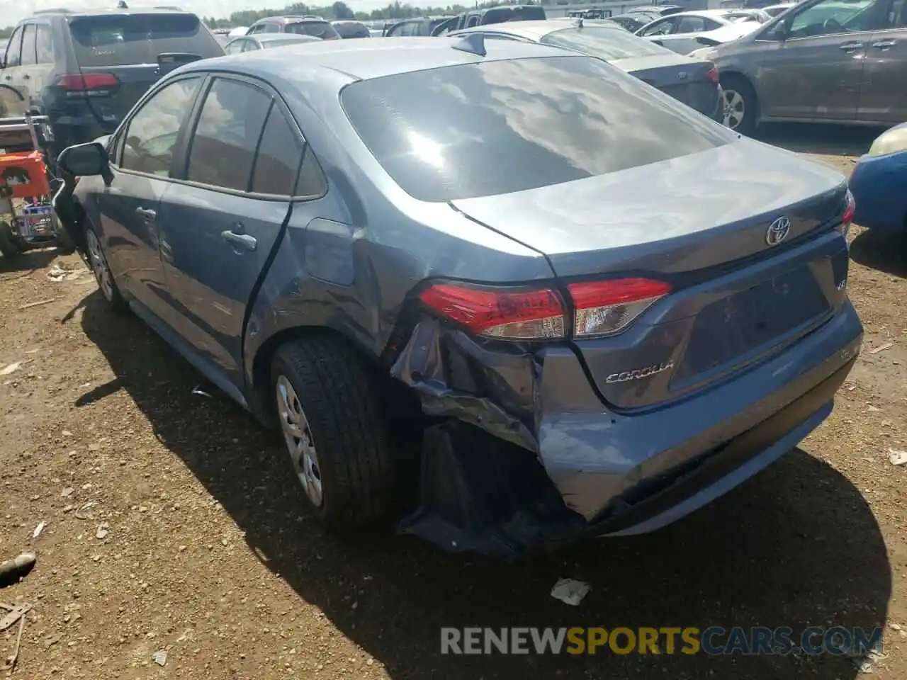 3 Photograph of a damaged car 5YFEPRAE7LP101322 TOYOTA COROLLA 2020