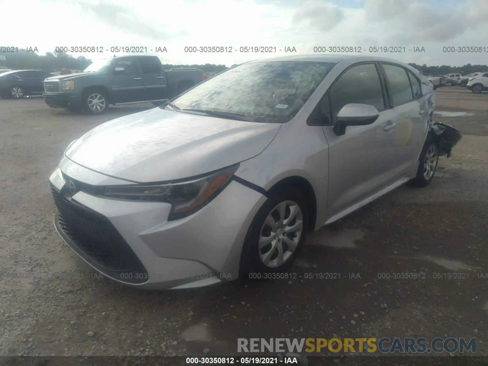 2 Photograph of a damaged car 5YFEPRAE7LP101725 TOYOTA COROLLA 2020