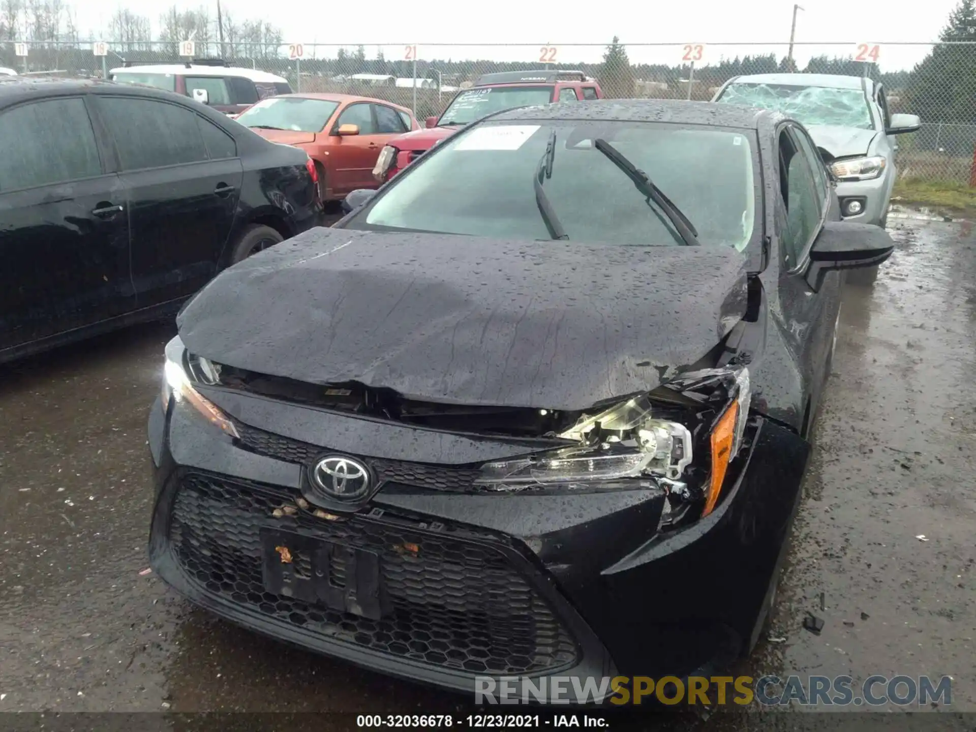 6 Photograph of a damaged car 5YFEPRAE7LP102003 TOYOTA COROLLA 2020