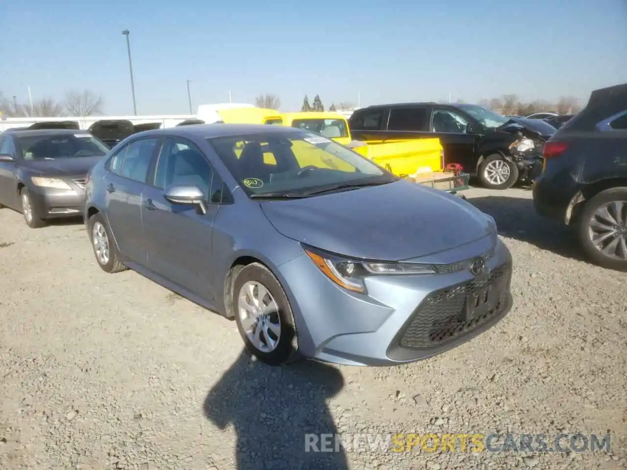 1 Photograph of a damaged car 5YFEPRAE7LP102311 TOYOTA COROLLA 2020