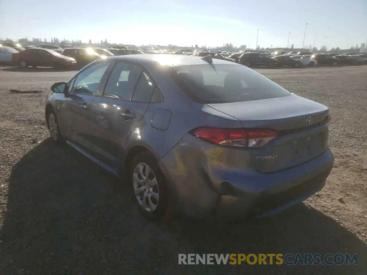 3 Photograph of a damaged car 5YFEPRAE7LP102311 TOYOTA COROLLA 2020