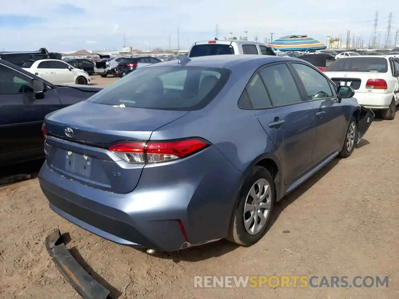 4 Photograph of a damaged car 5YFEPRAE7LP103216 TOYOTA COROLLA 2020