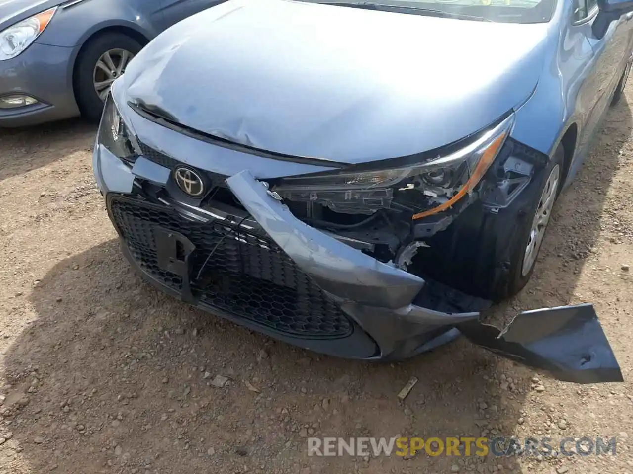 9 Photograph of a damaged car 5YFEPRAE7LP103216 TOYOTA COROLLA 2020