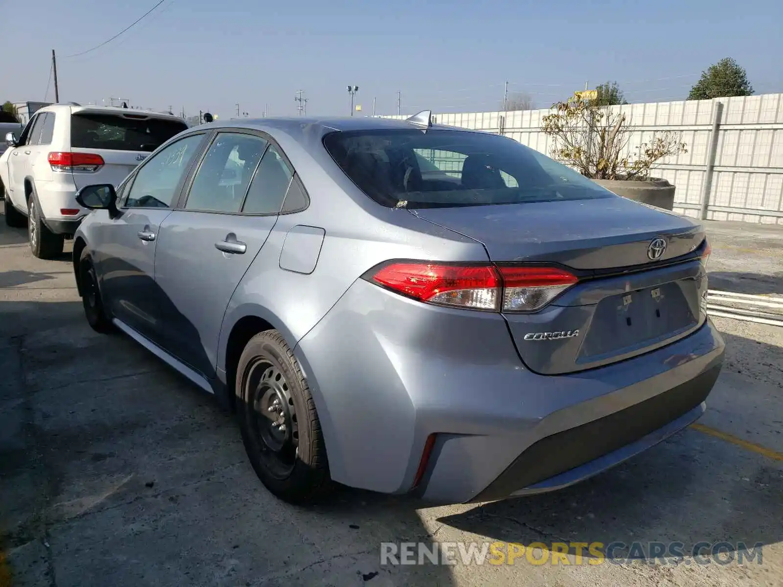 3 Photograph of a damaged car 5YFEPRAE7LP104351 TOYOTA COROLLA 2020