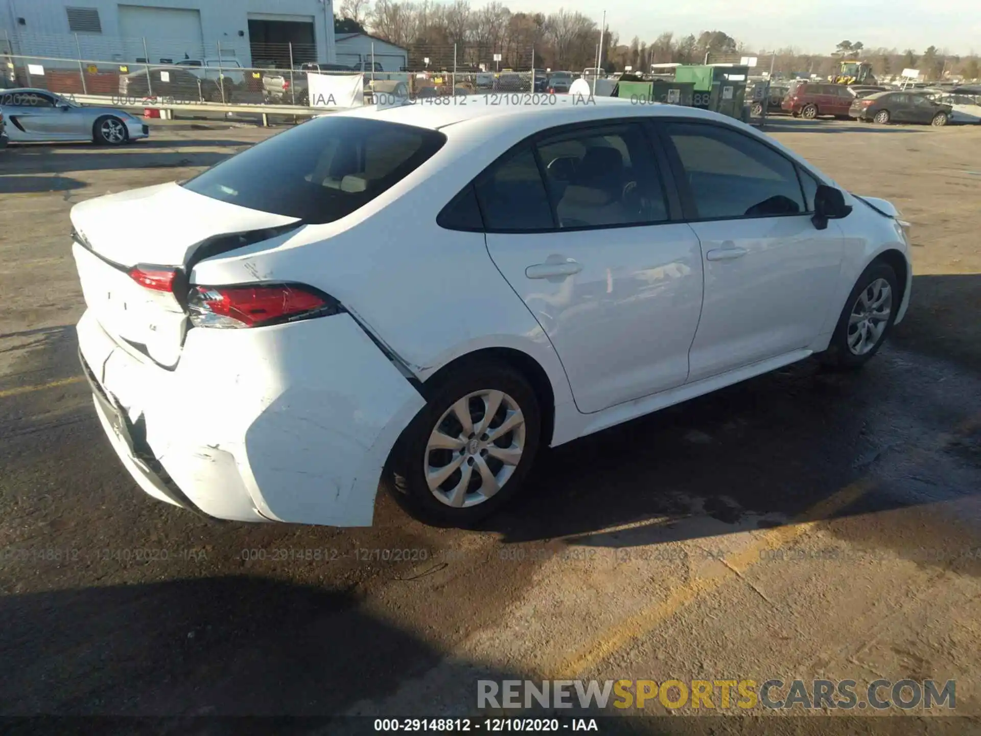 4 Photograph of a damaged car 5YFEPRAE7LP105113 TOYOTA COROLLA 2020