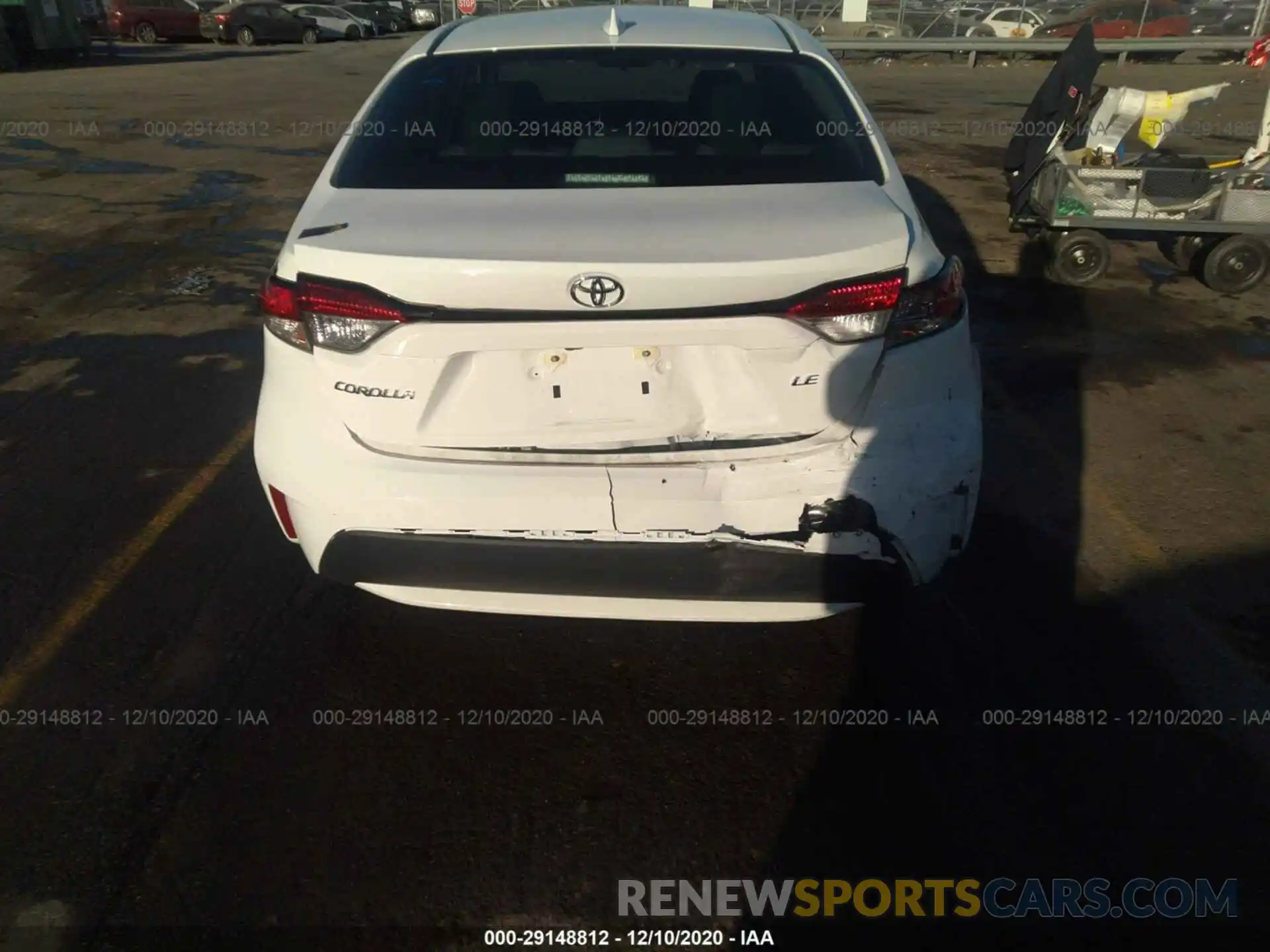 6 Photograph of a damaged car 5YFEPRAE7LP105113 TOYOTA COROLLA 2020