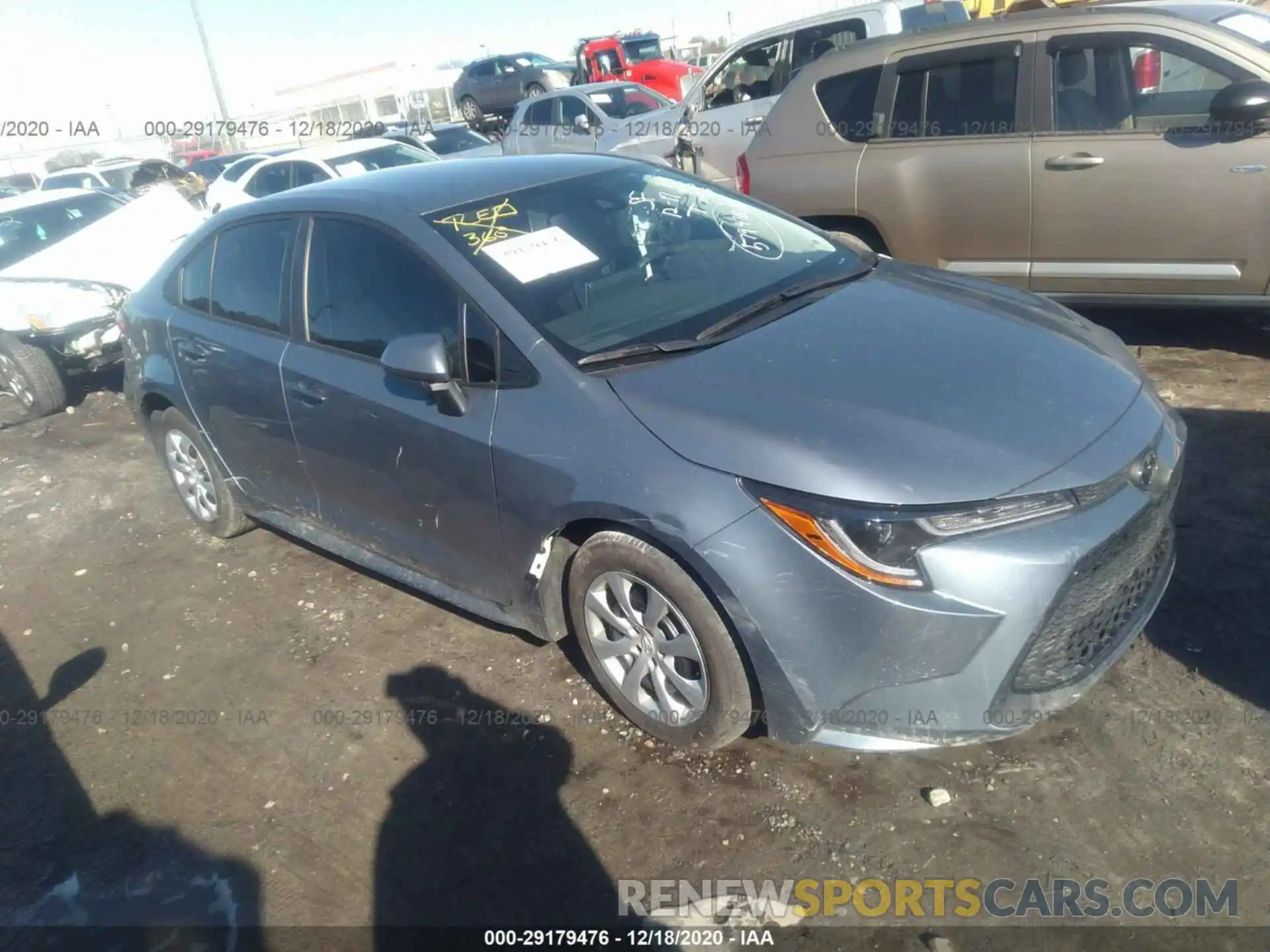 1 Photograph of a damaged car 5YFEPRAE7LP105807 TOYOTA COROLLA 2020