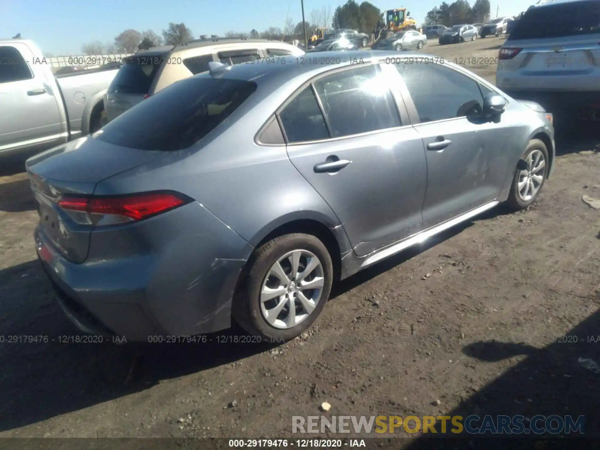 4 Photograph of a damaged car 5YFEPRAE7LP105807 TOYOTA COROLLA 2020