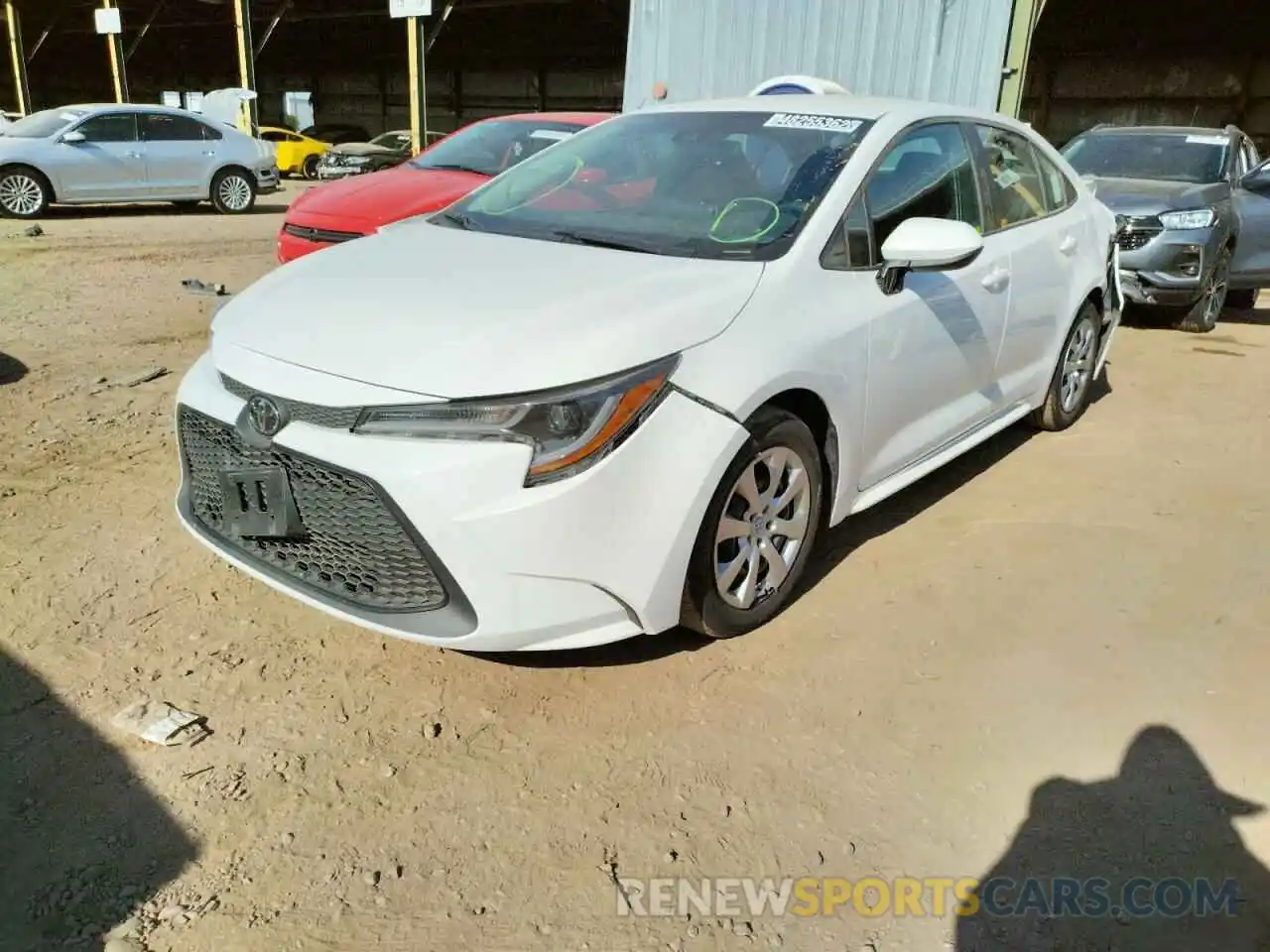 2 Photograph of a damaged car 5YFEPRAE7LP105869 TOYOTA COROLLA 2020