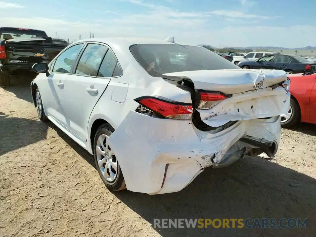 9 Photograph of a damaged car 5YFEPRAE7LP105869 TOYOTA COROLLA 2020