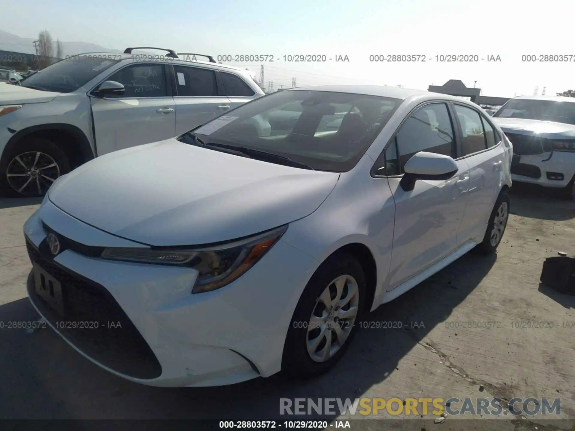 2 Photograph of a damaged car 5YFEPRAE7LP106097 TOYOTA COROLLA 2020