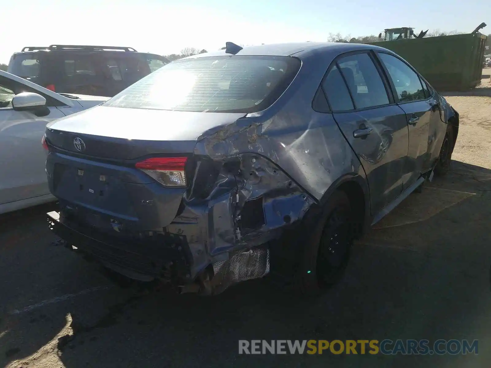 4 Photograph of a damaged car 5YFEPRAE7LP106780 TOYOTA COROLLA 2020