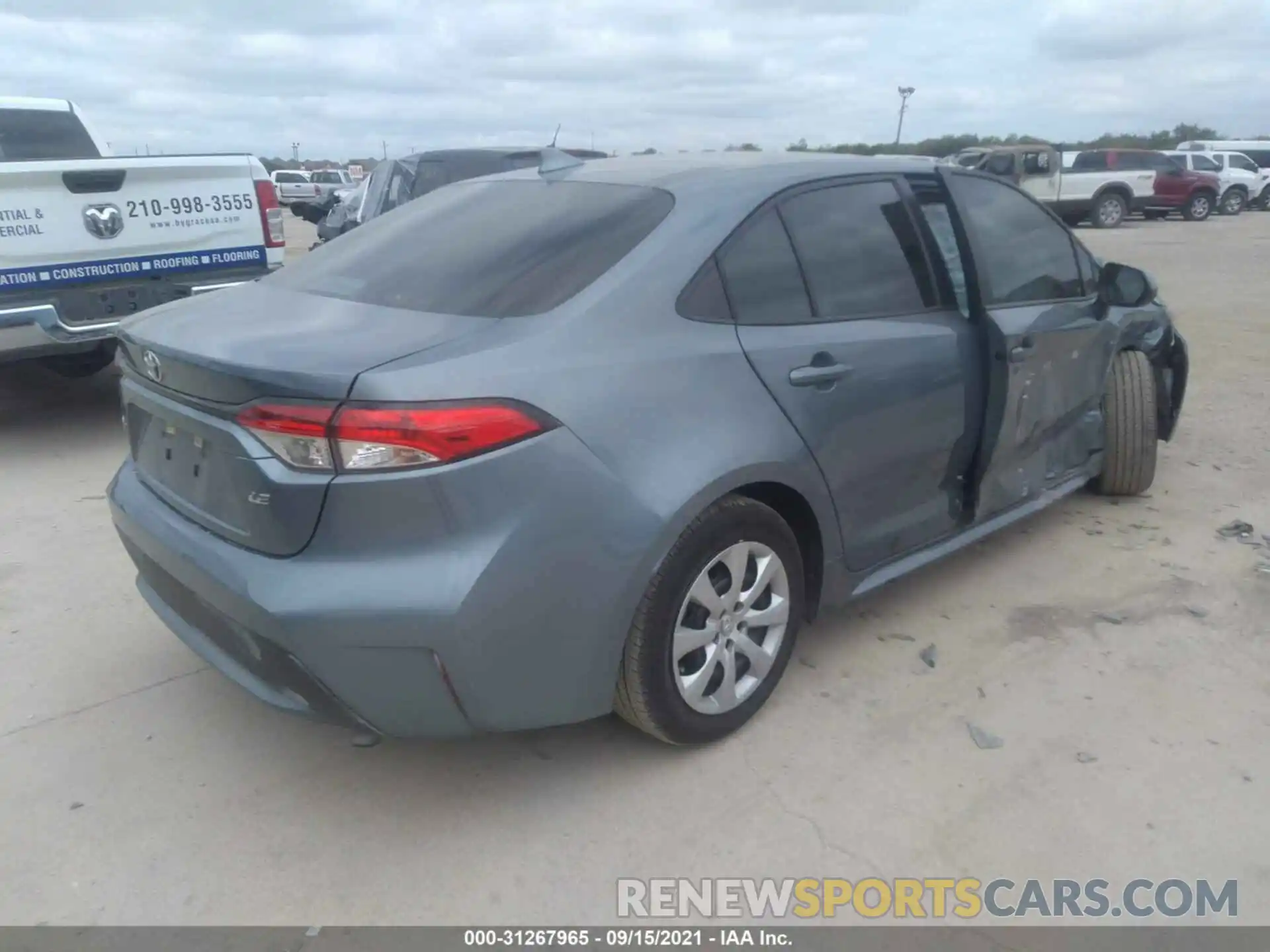 4 Photograph of a damaged car 5YFEPRAE7LP106987 TOYOTA COROLLA 2020