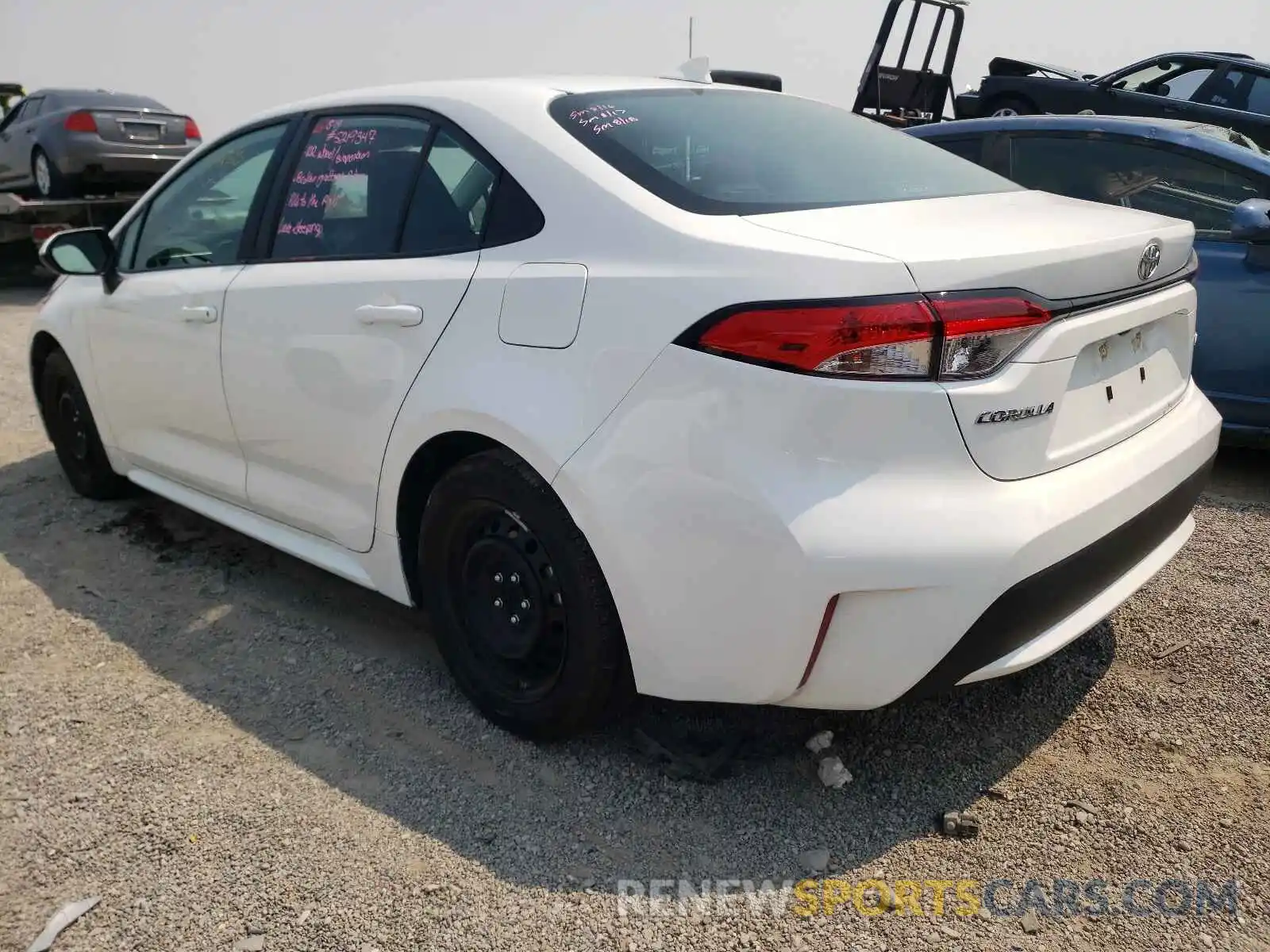 3 Photograph of a damaged car 5YFEPRAE7LP107069 TOYOTA COROLLA 2020