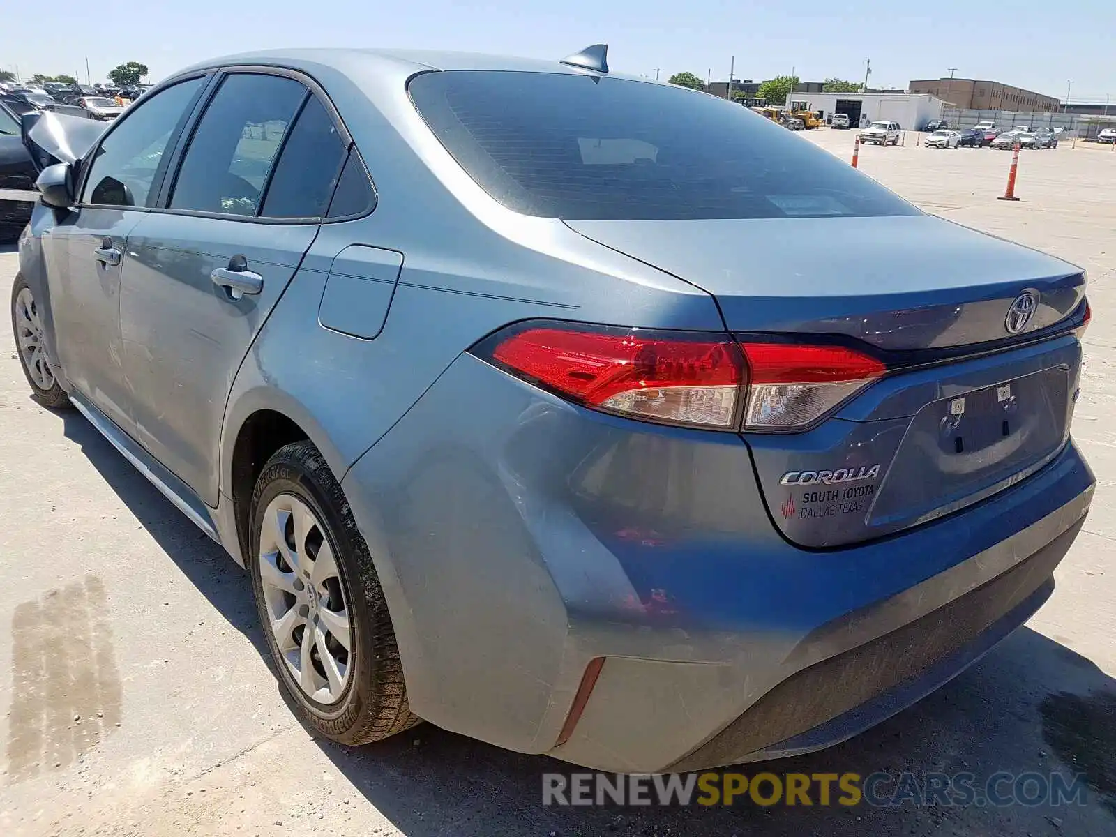 3 Photograph of a damaged car 5YFEPRAE7LP107444 TOYOTA COROLLA 2020