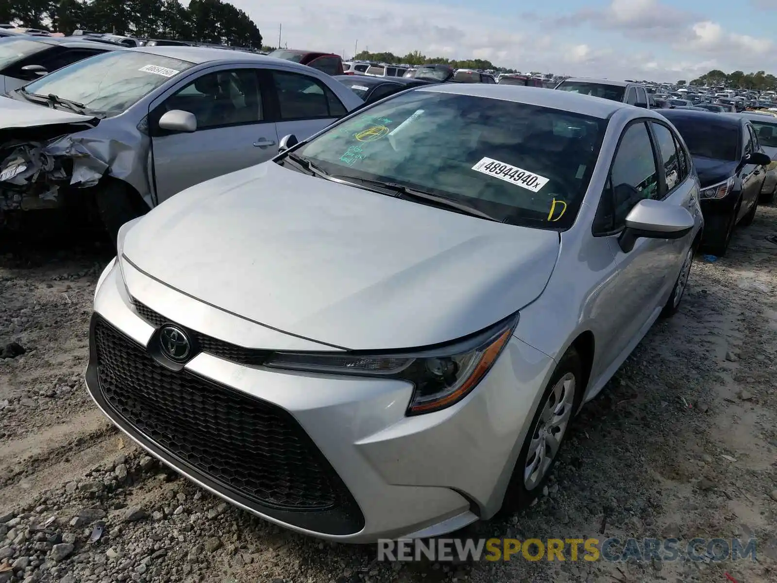 2 Photograph of a damaged car 5YFEPRAE7LP107704 TOYOTA COROLLA 2020