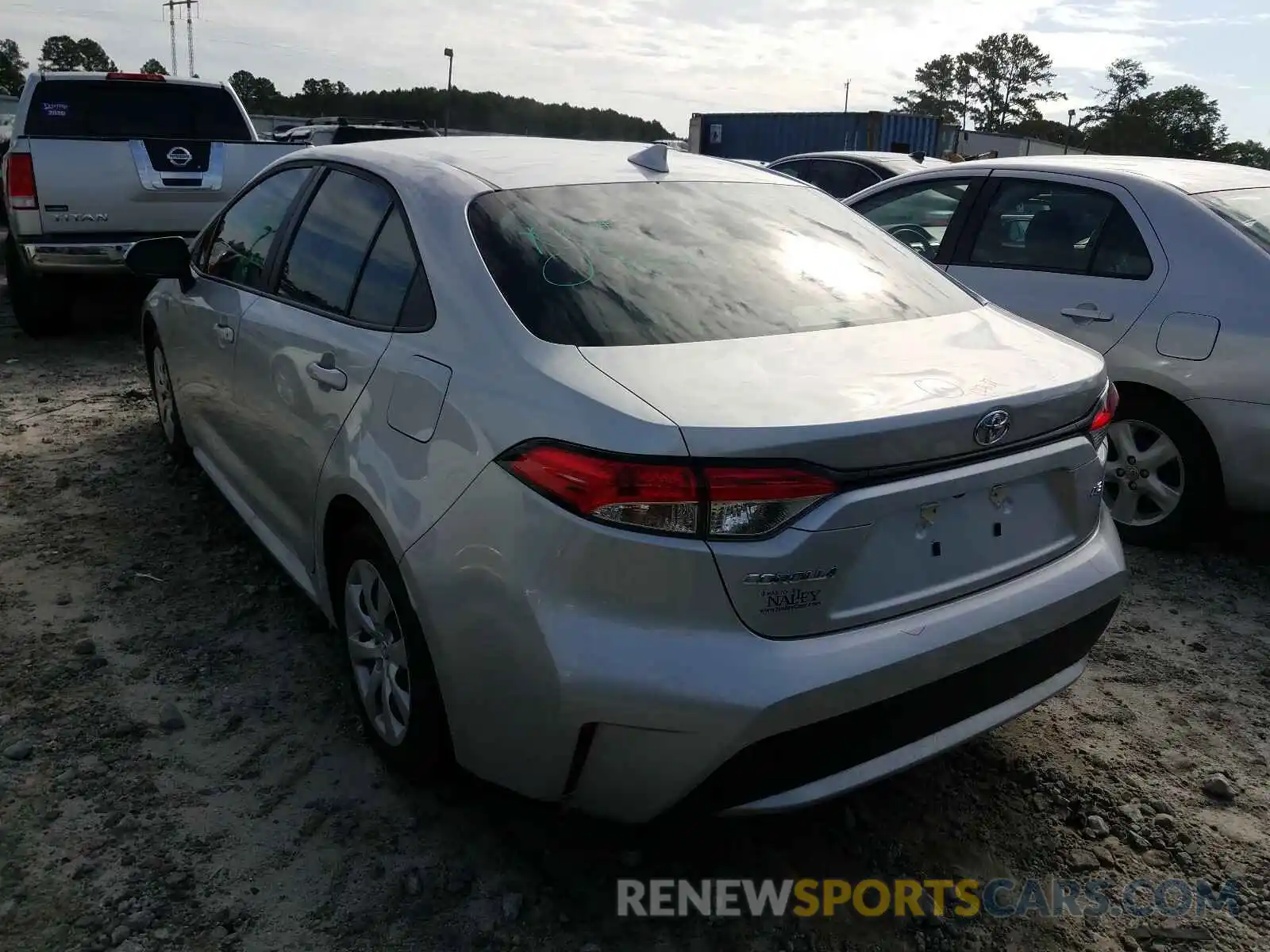 3 Photograph of a damaged car 5YFEPRAE7LP107704 TOYOTA COROLLA 2020