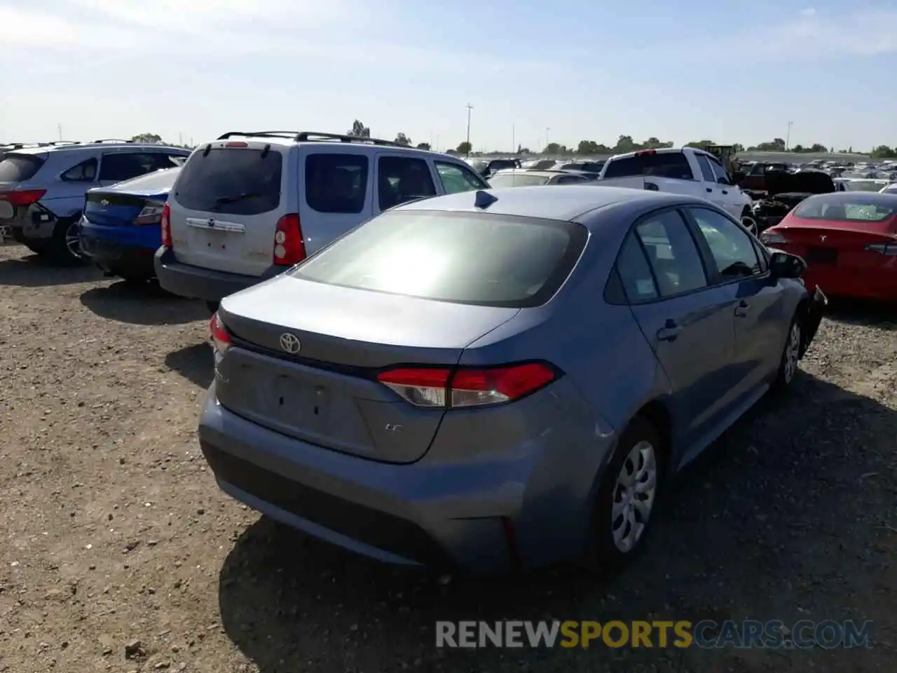 4 Photograph of a damaged car 5YFEPRAE7LP107766 TOYOTA COROLLA 2020