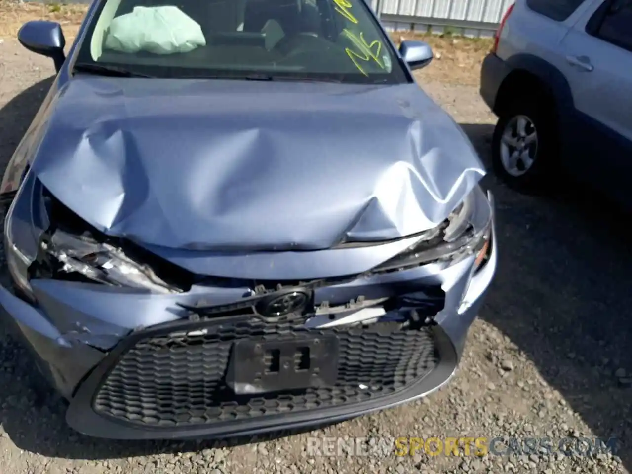 9 Photograph of a damaged car 5YFEPRAE7LP107766 TOYOTA COROLLA 2020