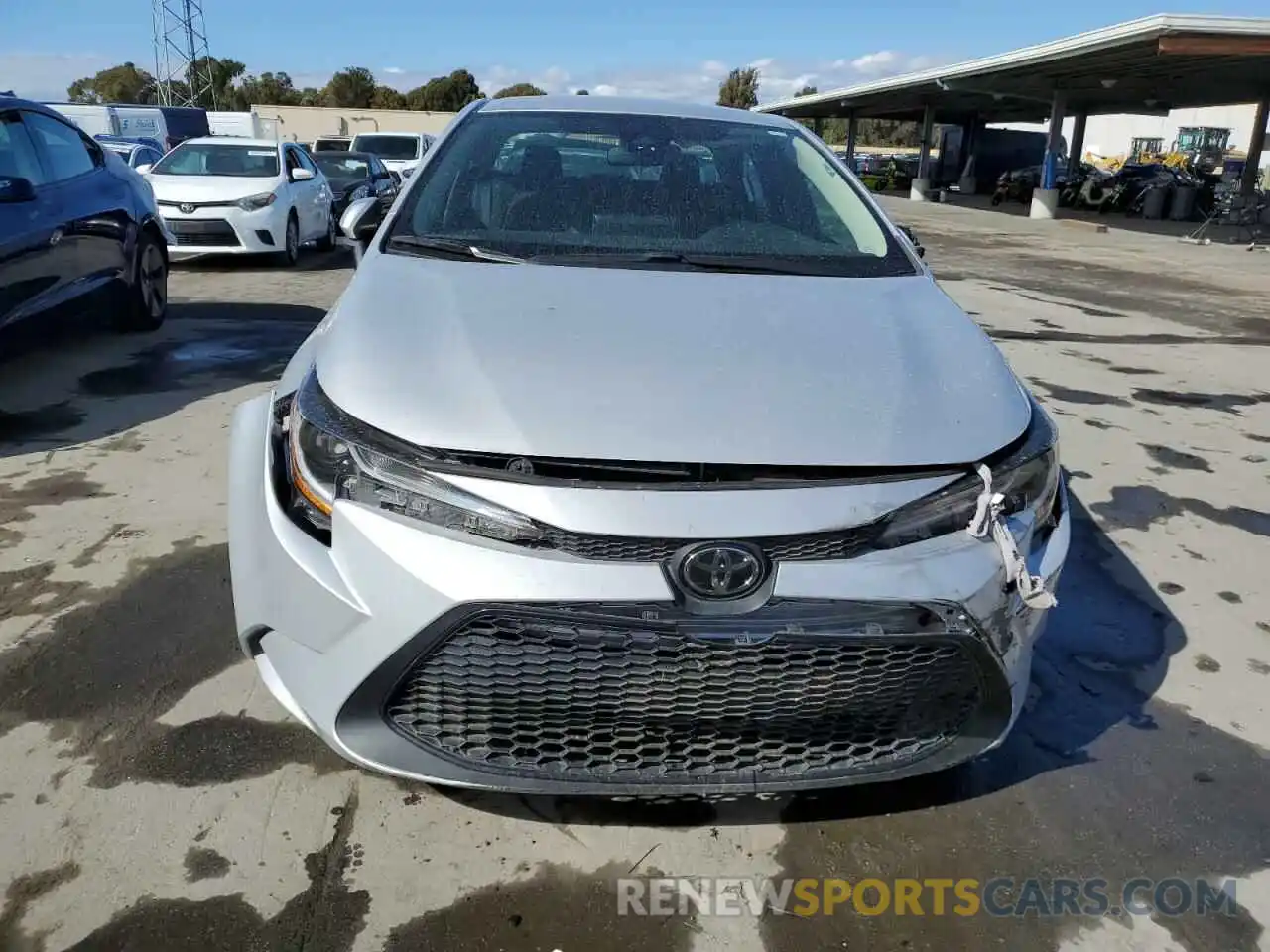 5 Photograph of a damaged car 5YFEPRAE7LP107895 TOYOTA COROLLA 2020