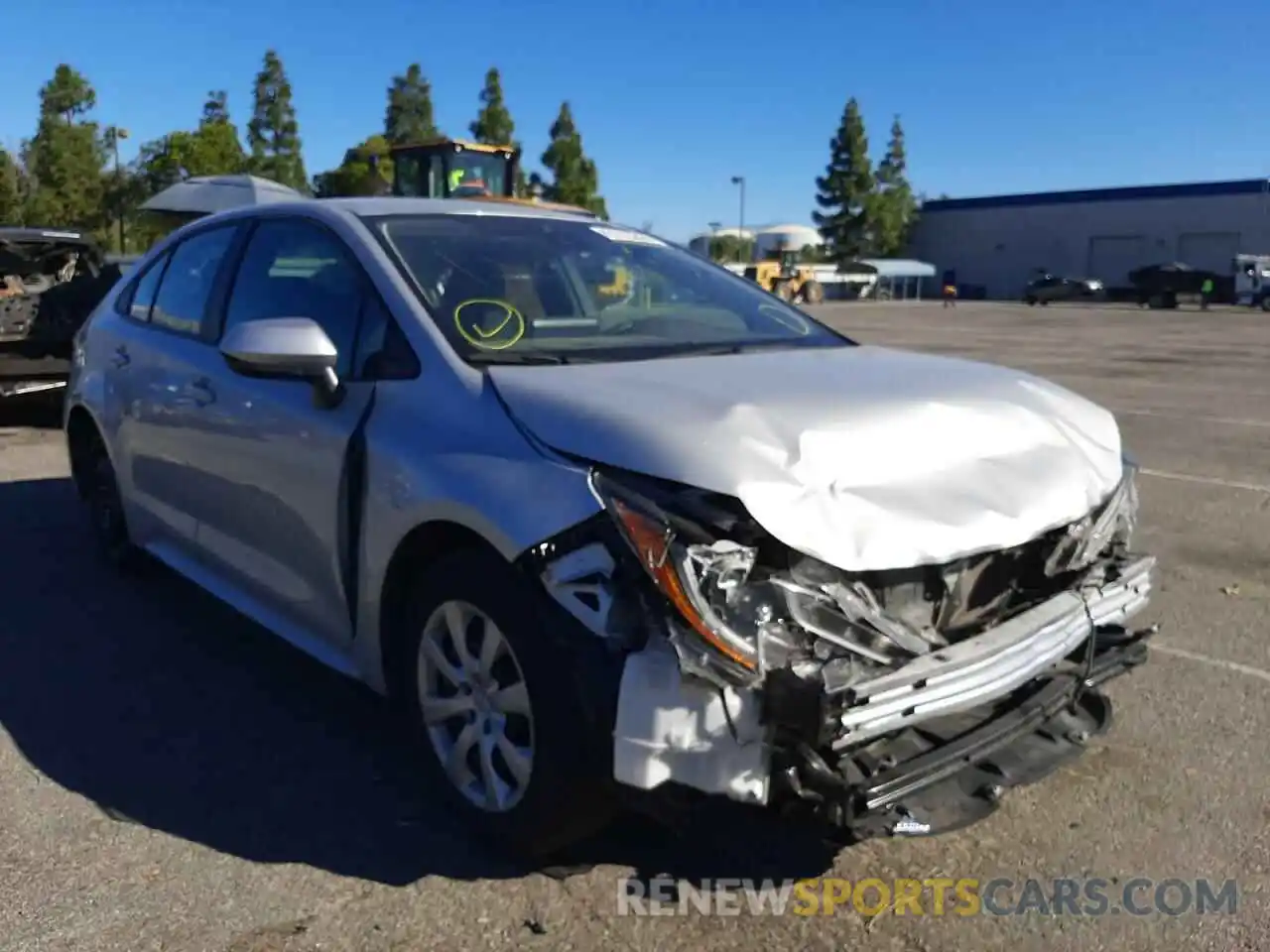 1 Photograph of a damaged car 5YFEPRAE7LP108156 TOYOTA COROLLA 2020