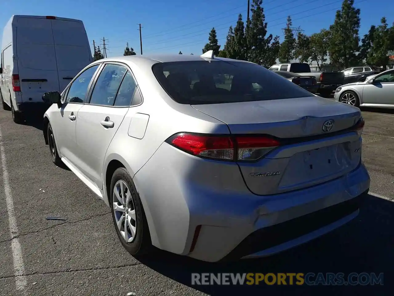 3 Photograph of a damaged car 5YFEPRAE7LP108156 TOYOTA COROLLA 2020