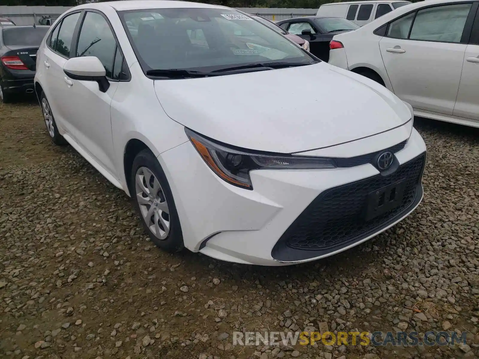 1 Photograph of a damaged car 5YFEPRAE7LP108366 TOYOTA COROLLA 2020