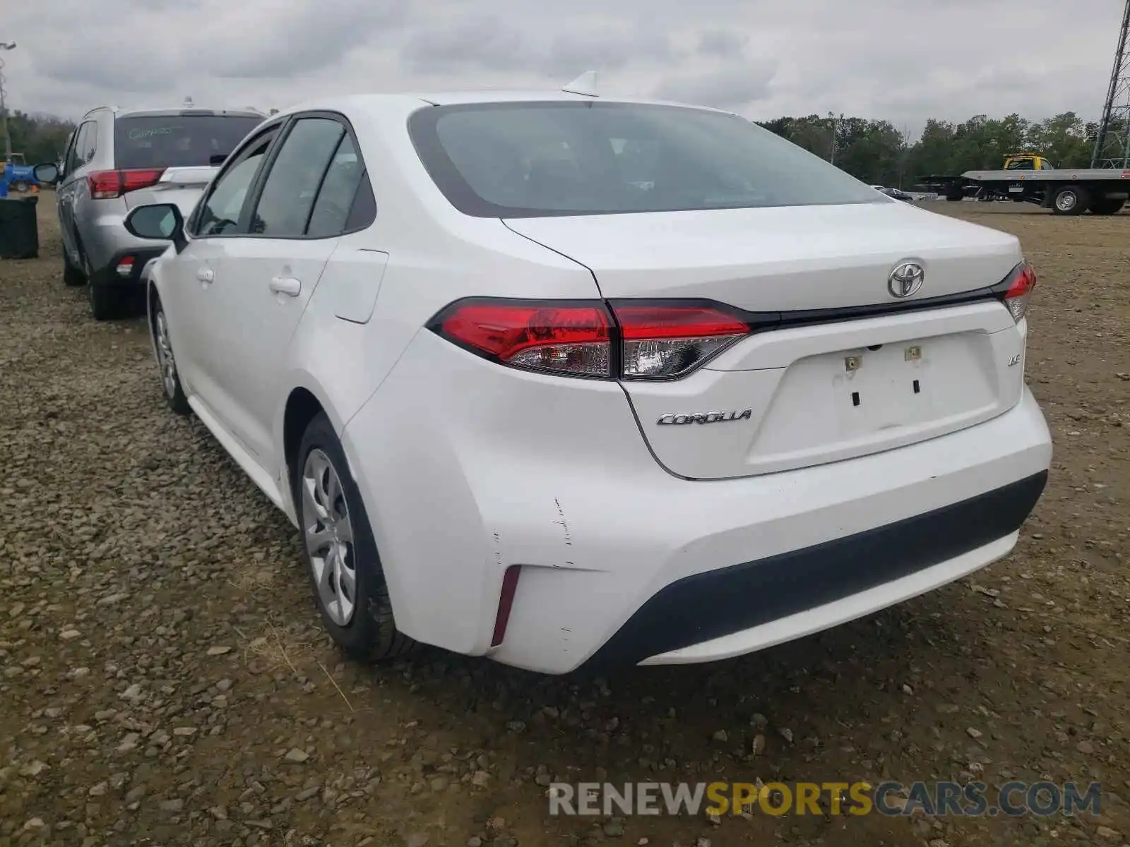 3 Photograph of a damaged car 5YFEPRAE7LP108366 TOYOTA COROLLA 2020