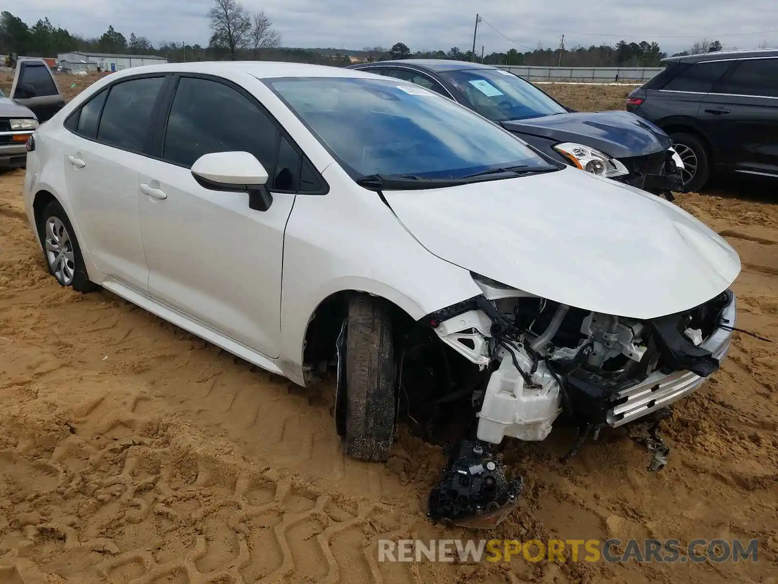 1 Photograph of a damaged car 5YFEPRAE7LP108805 TOYOTA COROLLA 2020