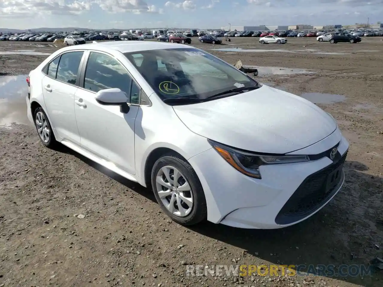 1 Photograph of a damaged car 5YFEPRAE7LP109226 TOYOTA COROLLA 2020