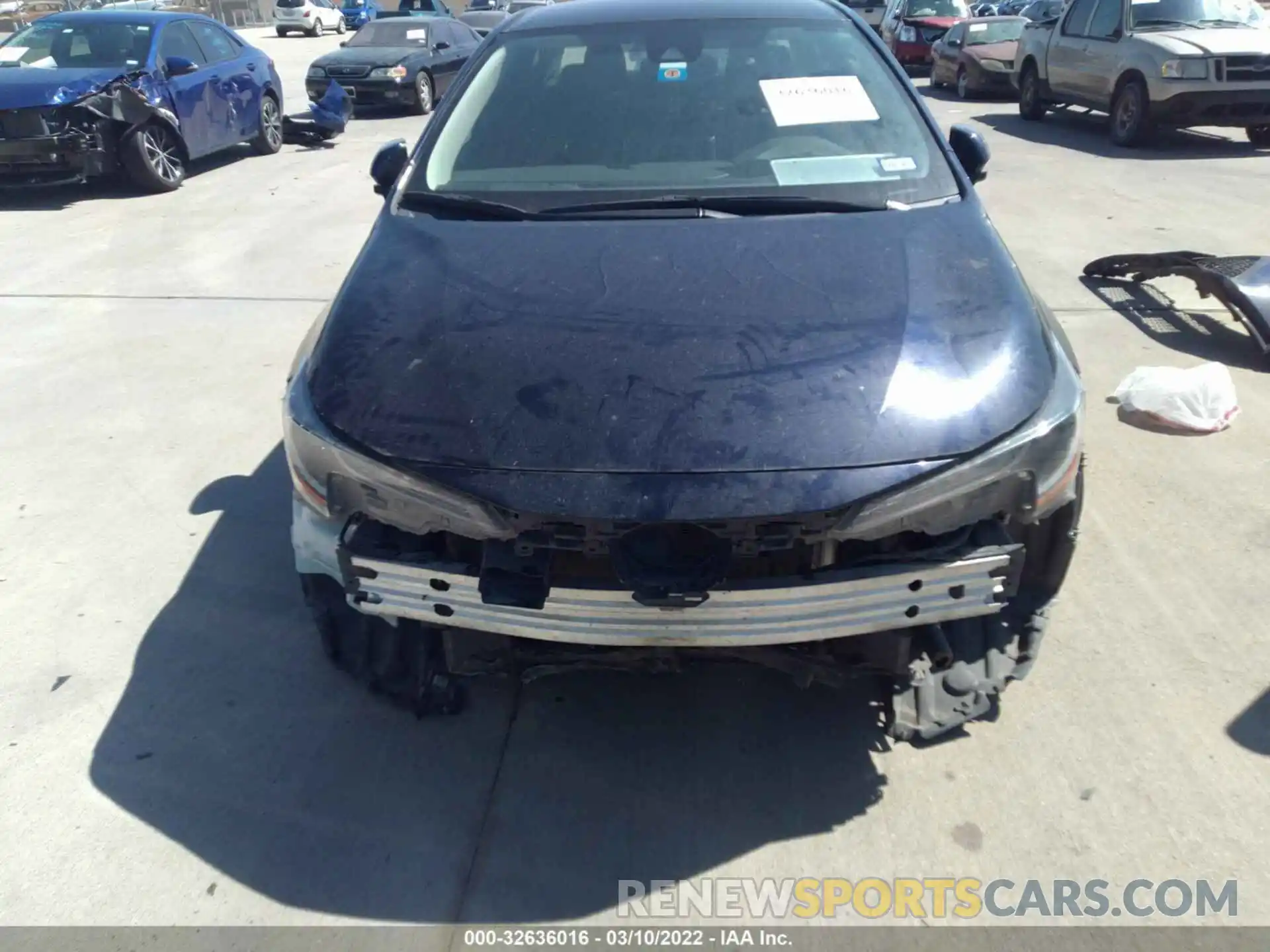 6 Photograph of a damaged car 5YFEPRAE7LP111574 TOYOTA COROLLA 2020