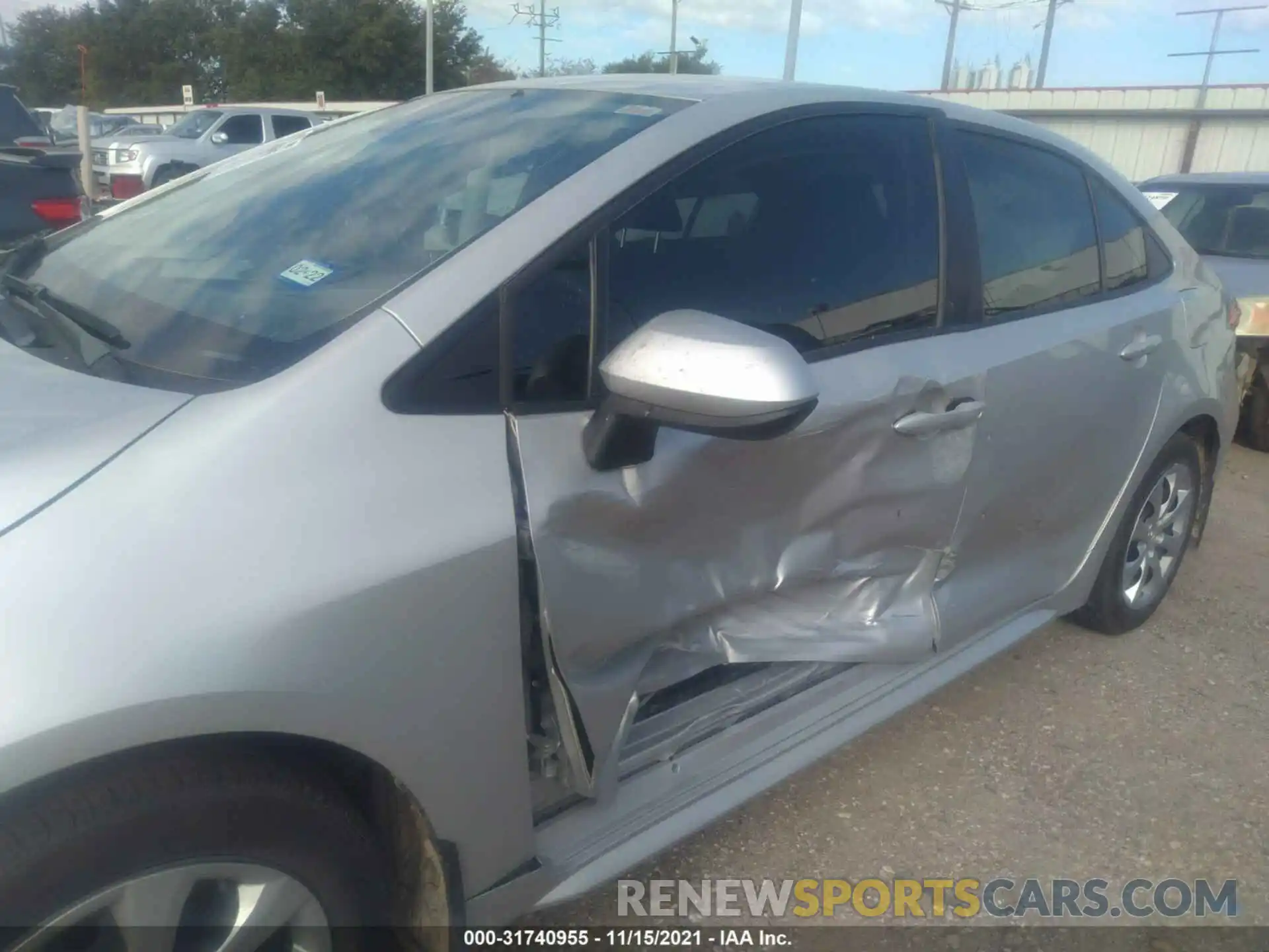 6 Photograph of a damaged car 5YFEPRAE7LP111638 TOYOTA COROLLA 2020