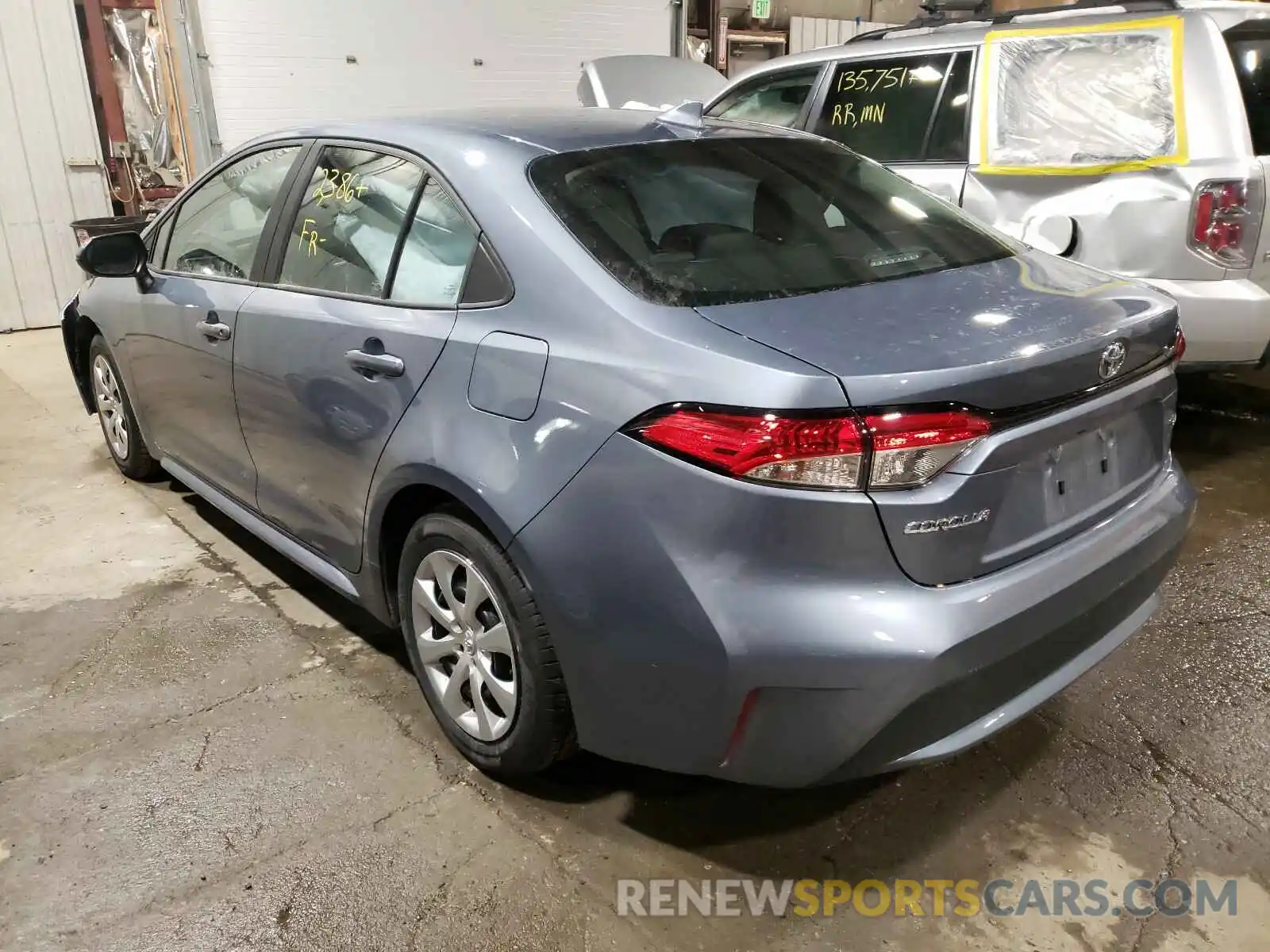 3 Photograph of a damaged car 5YFEPRAE7LP114152 TOYOTA COROLLA 2020