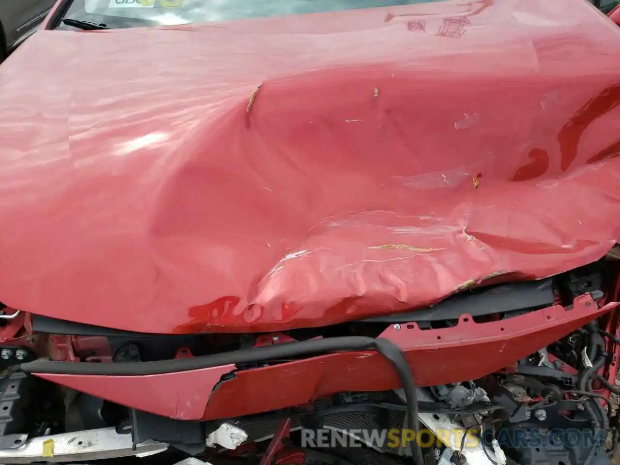 7 Photograph of a damaged car 5YFEPRAE7LP114362 TOYOTA COROLLA 2020