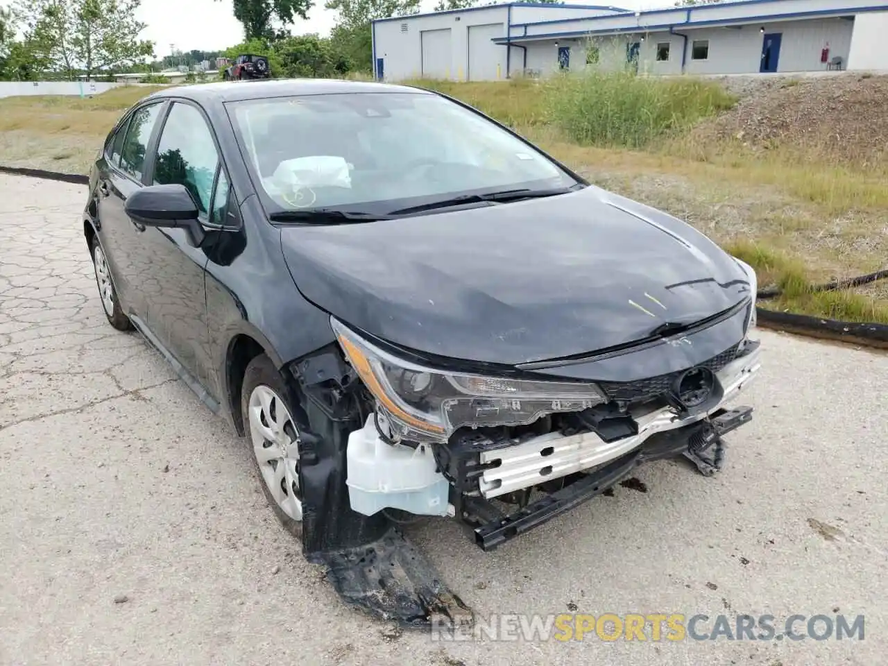 1 Photograph of a damaged car 5YFEPRAE7LP114541 TOYOTA COROLLA 2020