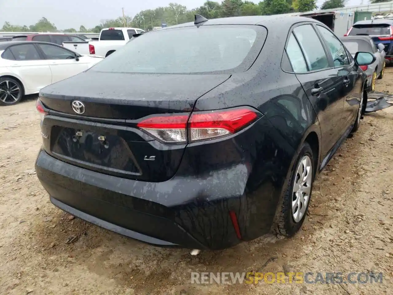 4 Photograph of a damaged car 5YFEPRAE7LP114541 TOYOTA COROLLA 2020