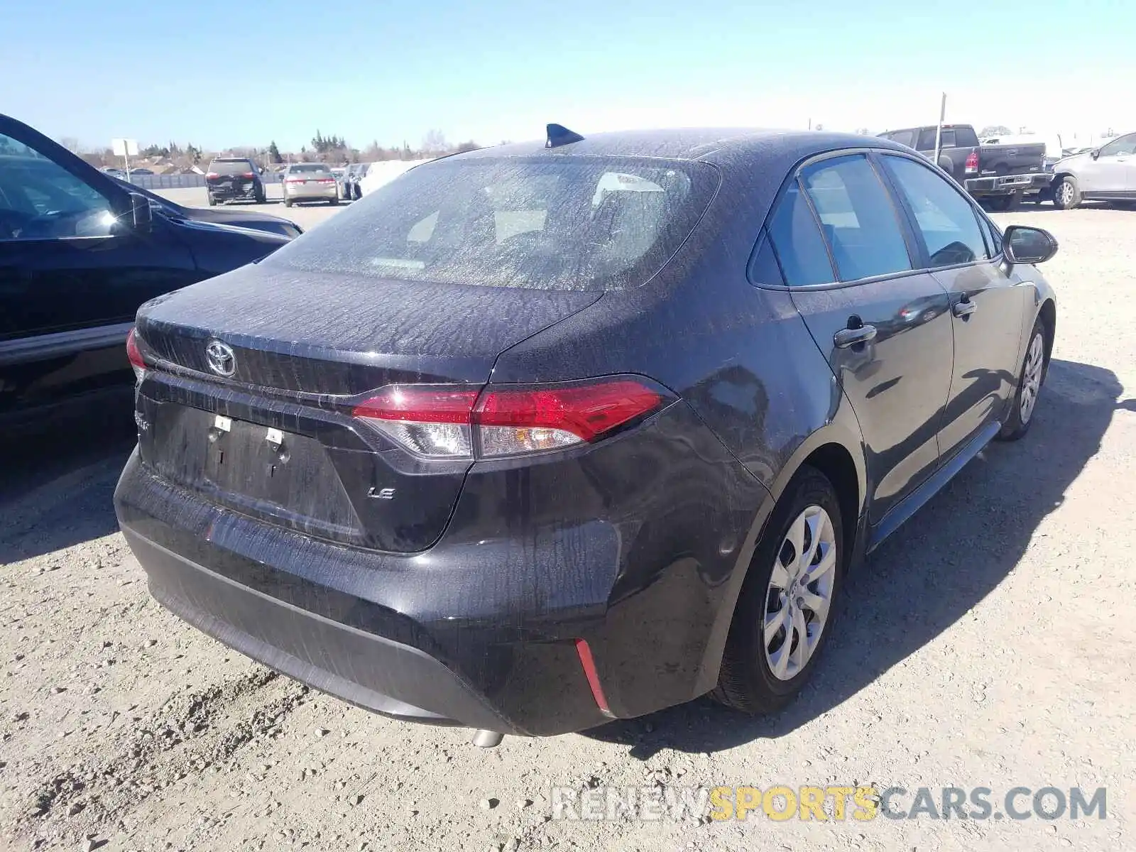 4 Photograph of a damaged car 5YFEPRAE7LP115317 TOYOTA COROLLA 2020