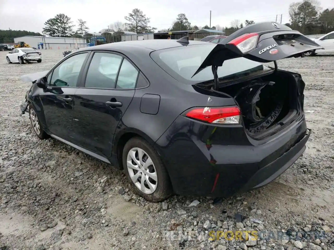 3 Photograph of a damaged car 5YFEPRAE7LP116189 TOYOTA COROLLA 2020