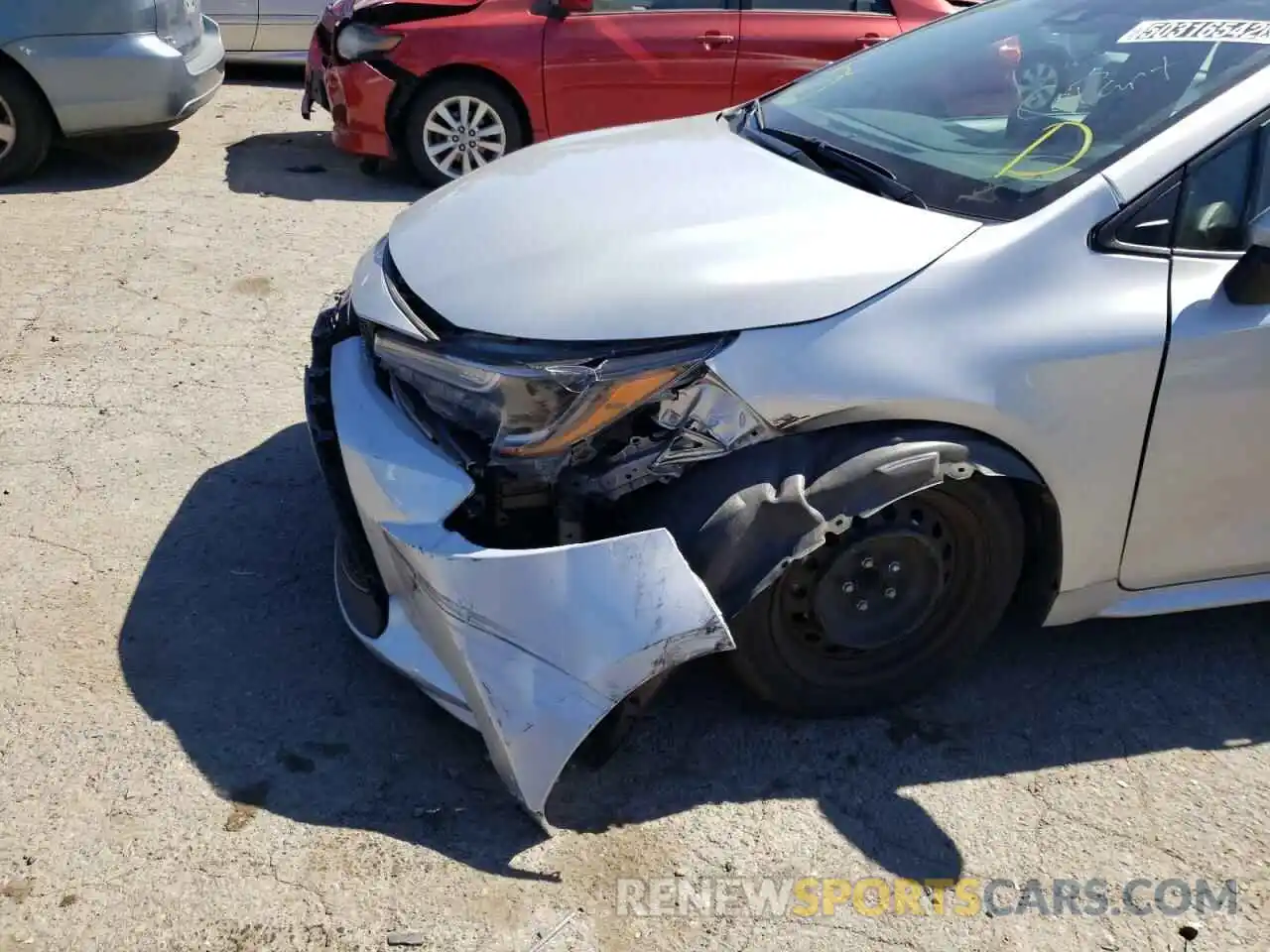 9 Photograph of a damaged car 5YFEPRAE7LP117309 TOYOTA COROLLA 2020