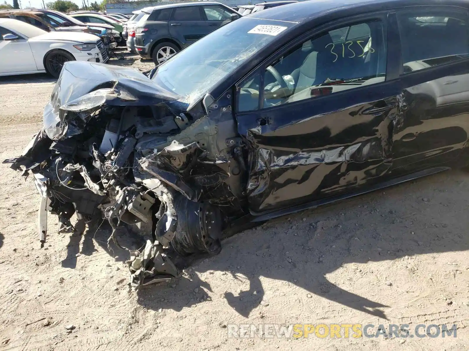 9 Photograph of a damaged car 5YFEPRAE7LP117729 TOYOTA COROLLA 2020