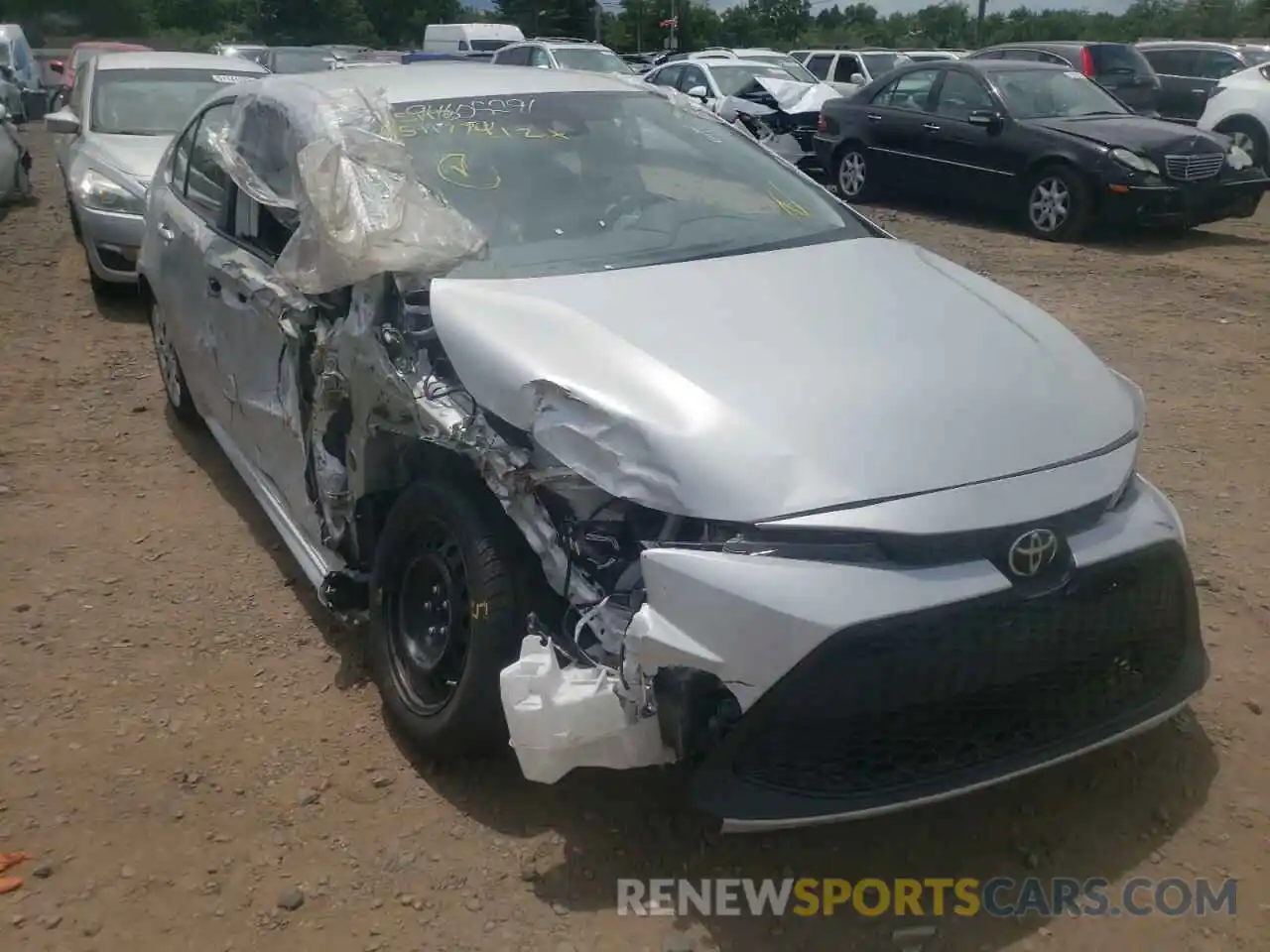 1 Photograph of a damaged car 5YFEPRAE7LP118024 TOYOTA COROLLA 2020