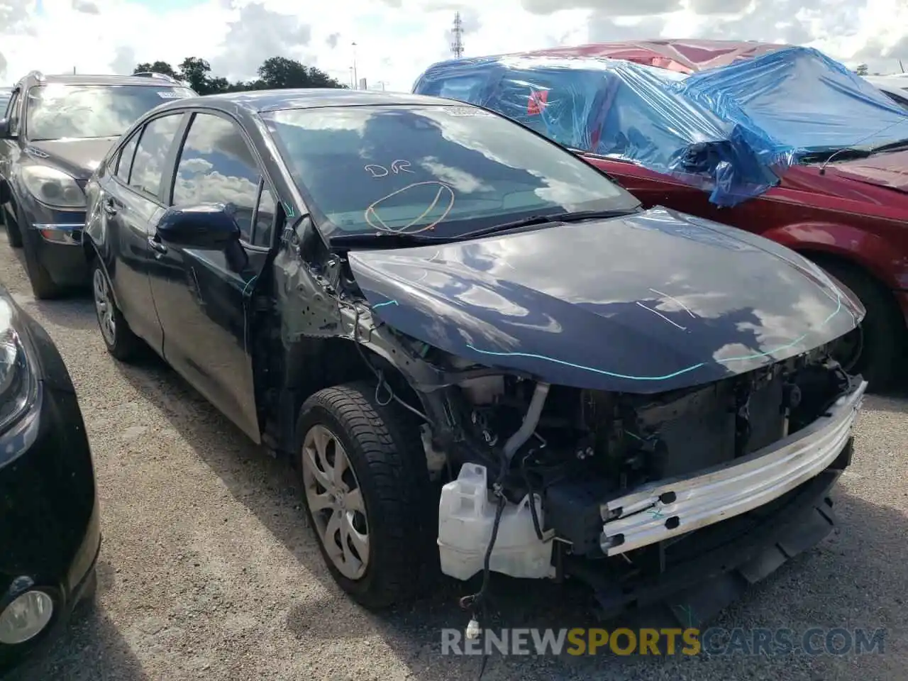 1 Photograph of a damaged car 5YFEPRAE7LP120646 TOYOTA COROLLA 2020