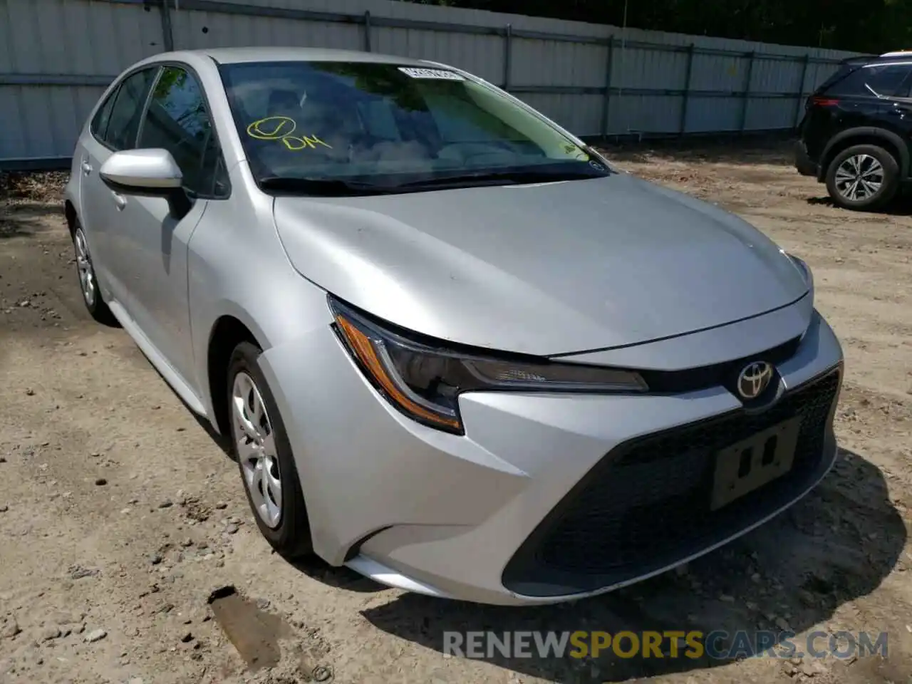 1 Photograph of a damaged car 5YFEPRAE7LP121005 TOYOTA COROLLA 2020