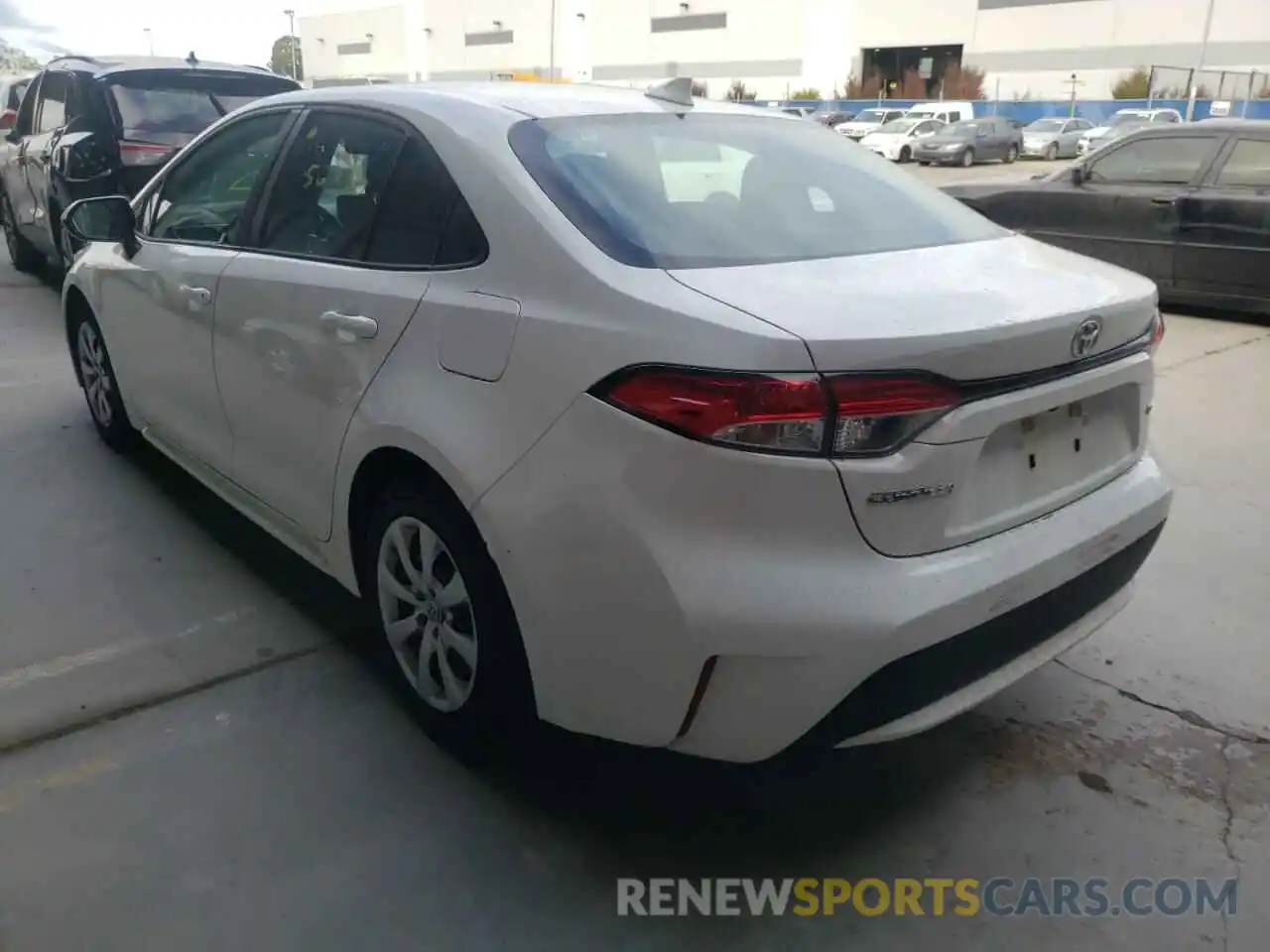 3 Photograph of a damaged car 5YFEPRAE7LP121182 TOYOTA COROLLA 2020