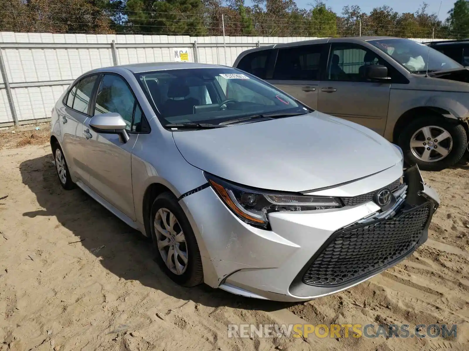 1 Photograph of a damaged car 5YFEPRAE7LP121361 TOYOTA COROLLA 2020