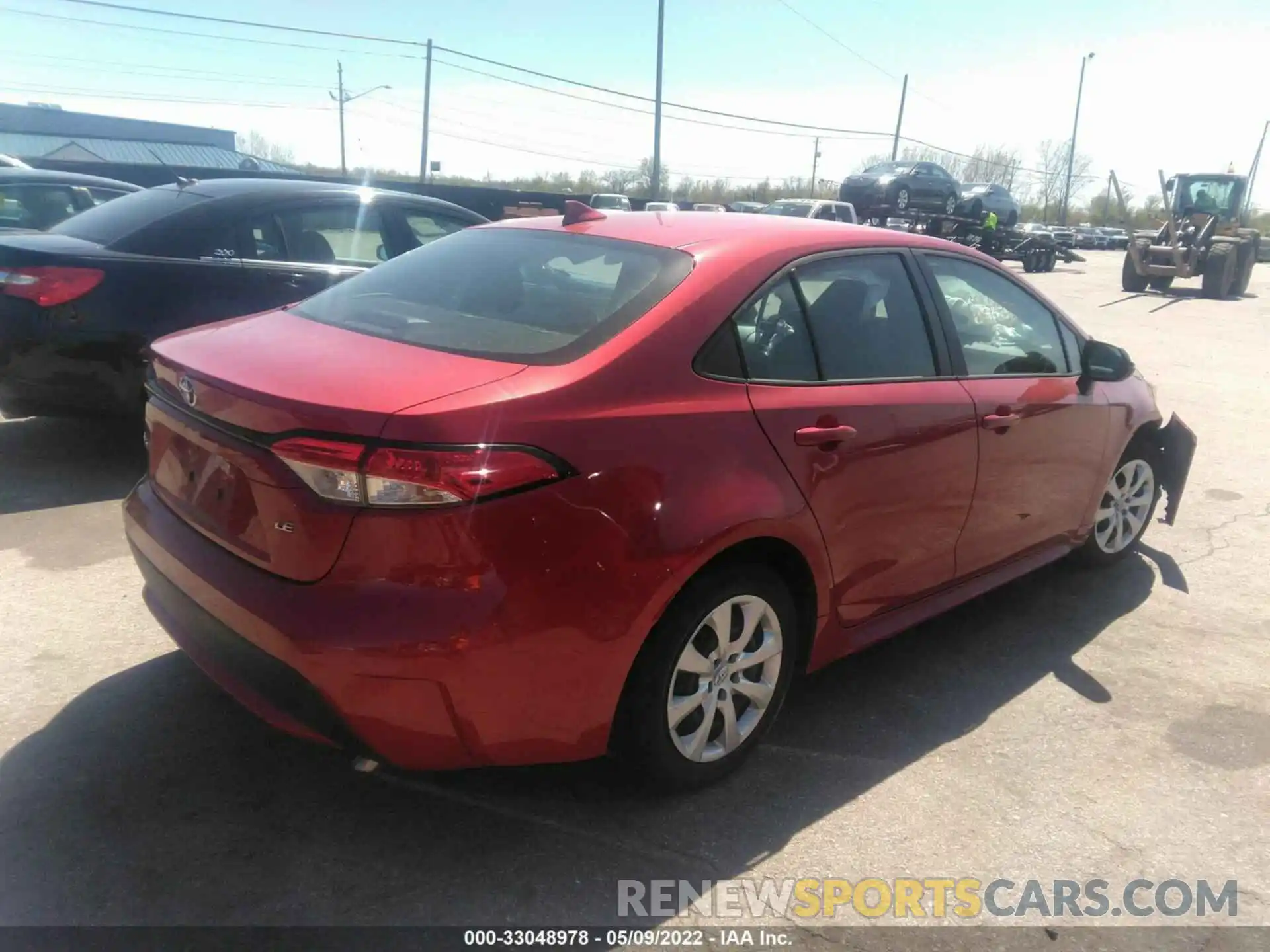 4 Photograph of a damaged car 5YFEPRAE7LP123126 TOYOTA COROLLA 2020