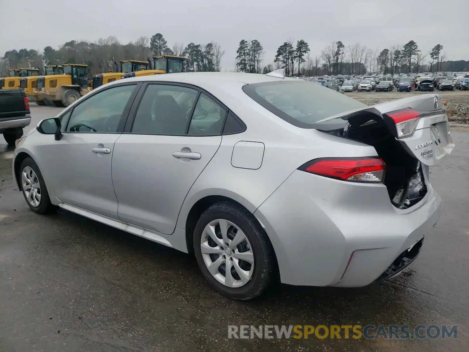 3 Photograph of a damaged car 5YFEPRAE7LP124163 TOYOTA COROLLA 2020